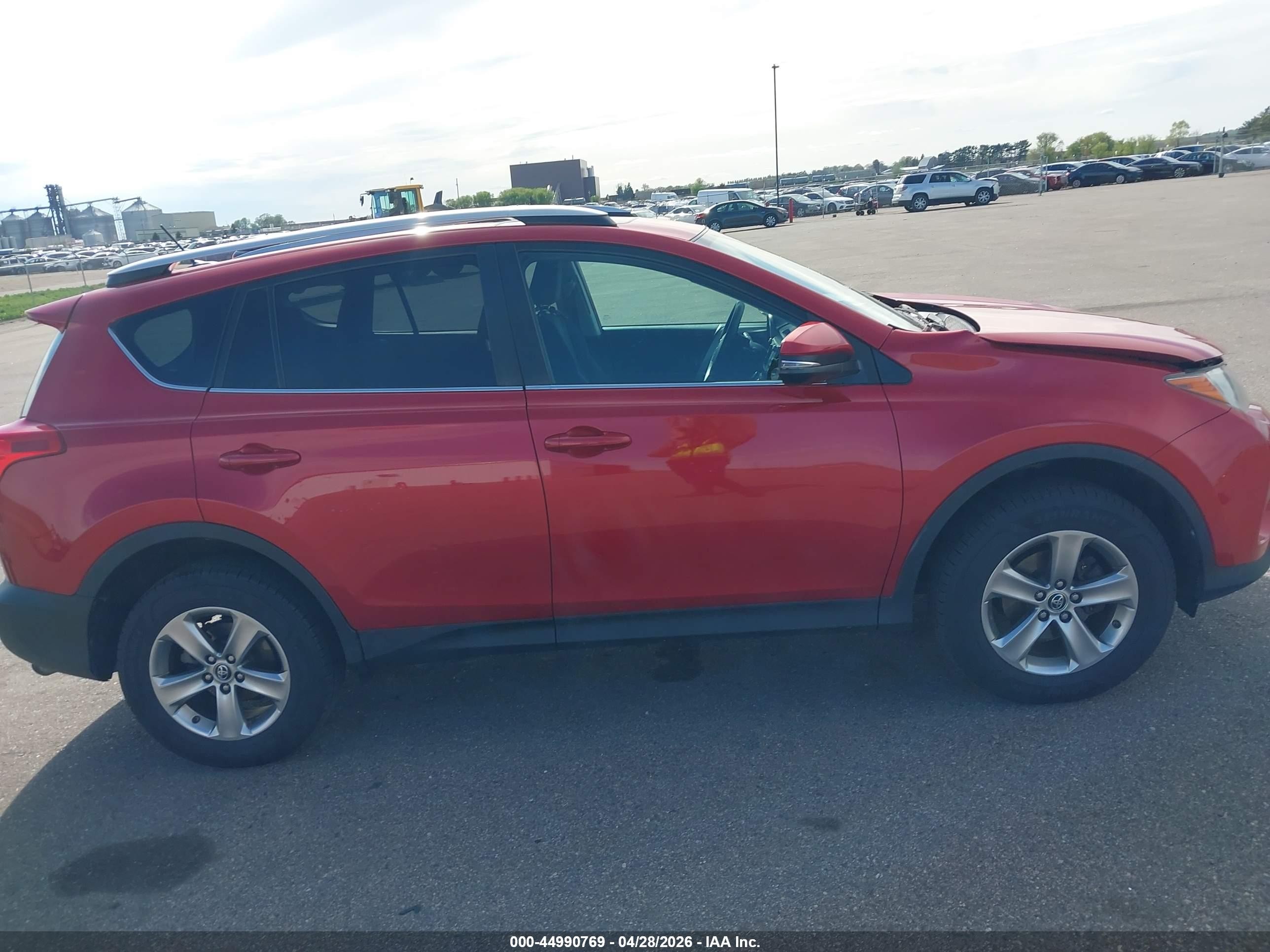 2015 Toyota Rav4 Xle Red vin: 2T3RFREV8FW272072