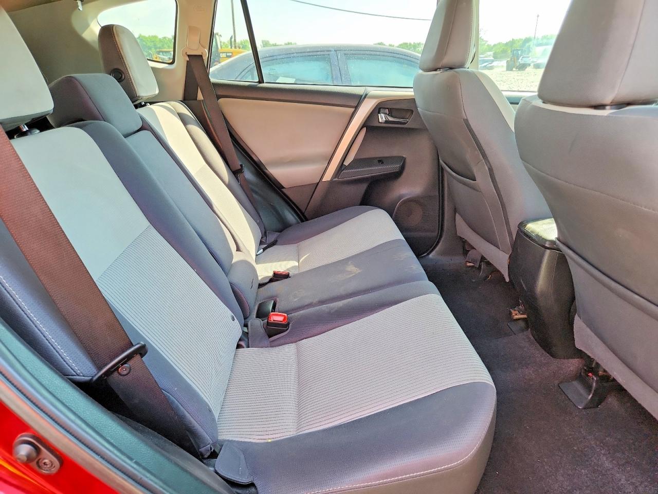 2015 Toyota Rav4 Xle Red vin: 2T3RFREV8FW302462