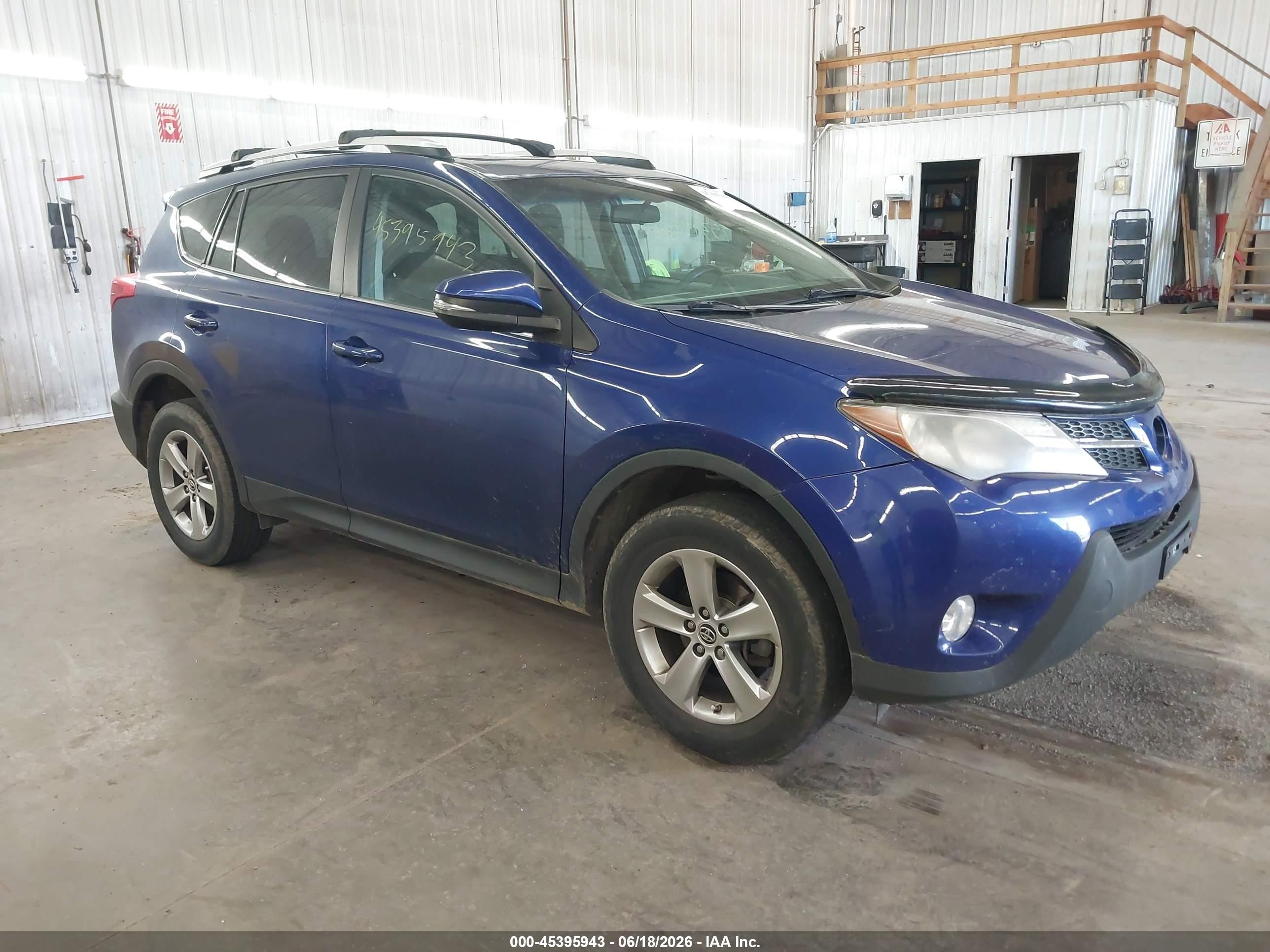 2015 Toyota Rav4 Xle Blue vin: 2T3RFREV8FW316202
