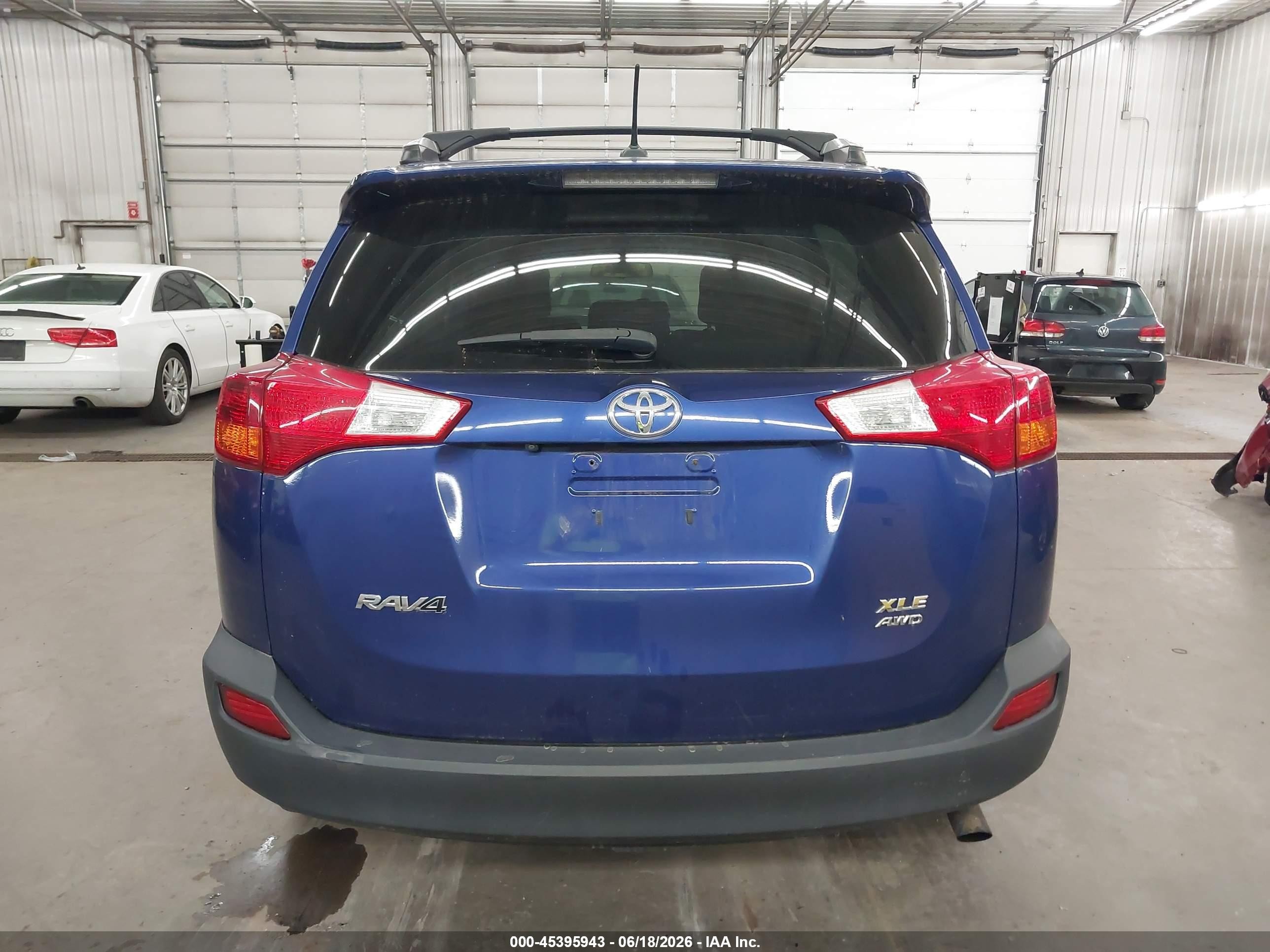2015 Toyota Rav4 Xle Blue vin: 2T3RFREV8FW316202