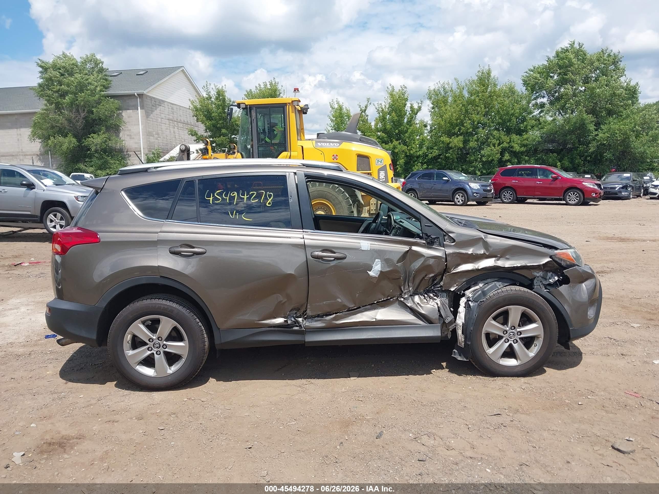 2015 Toyota Rav4 Xle Gray vin: 2T3RFREV8FW352777
