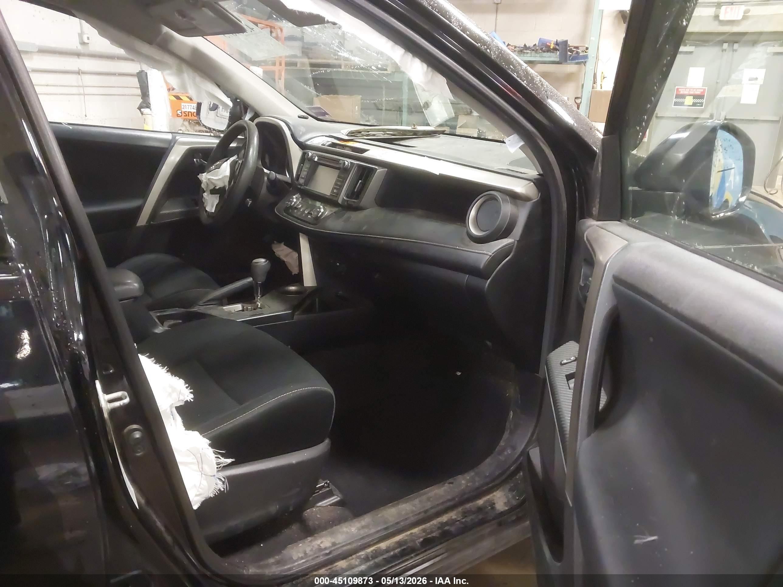 2015 Toyota Rav4 Xle Black vin: 2T3RFREV8FW371684