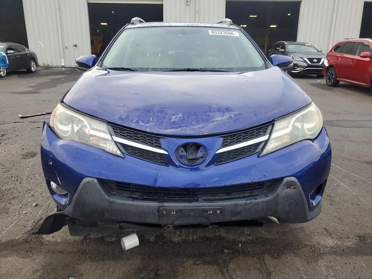 2015 Toyota Rav4 Xle Blue vin: 2T3RFREV8FW377159