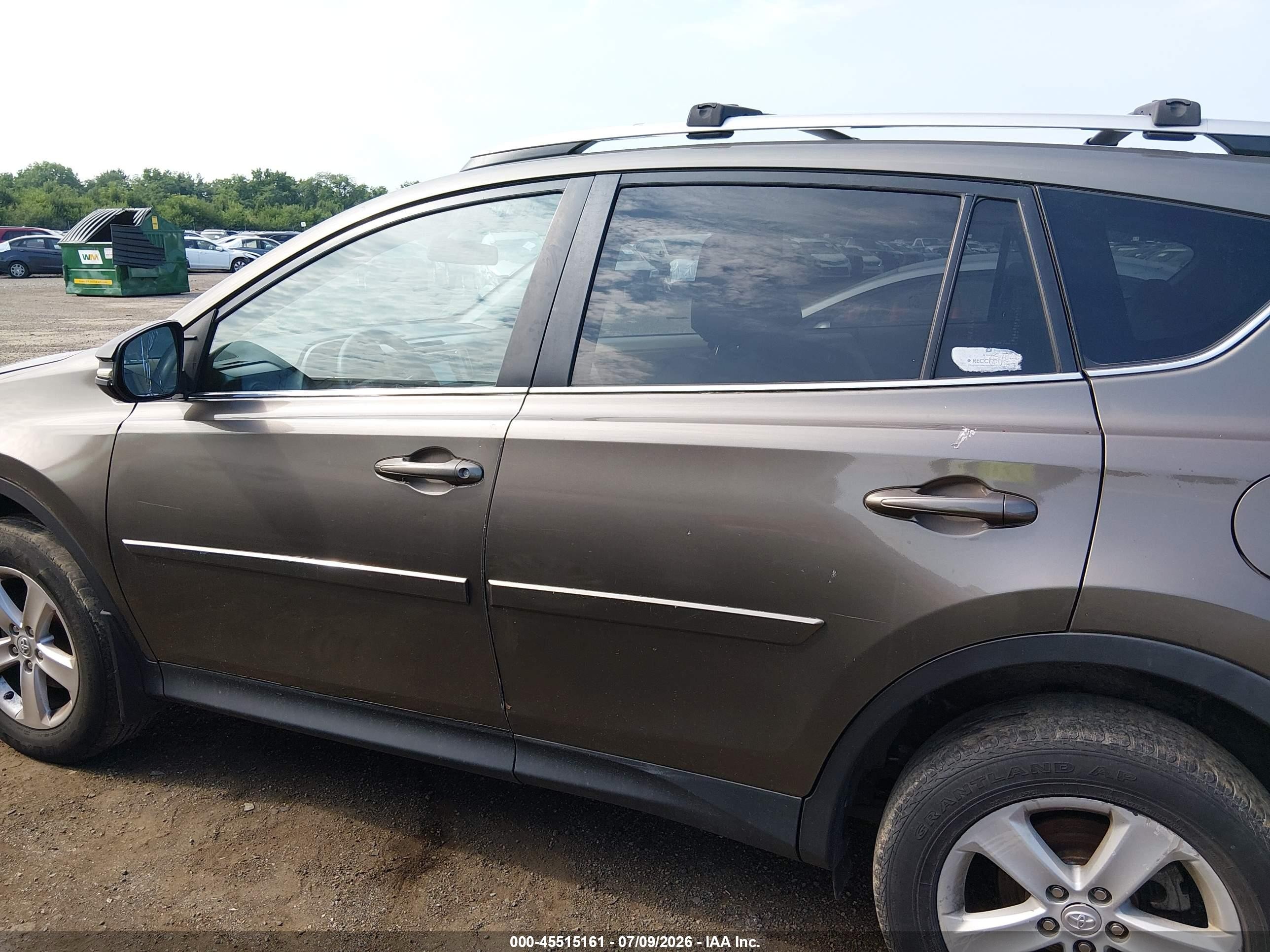 2013 Toyota Rav4 Xle Brown vin: 2T3RFREV9DW012860