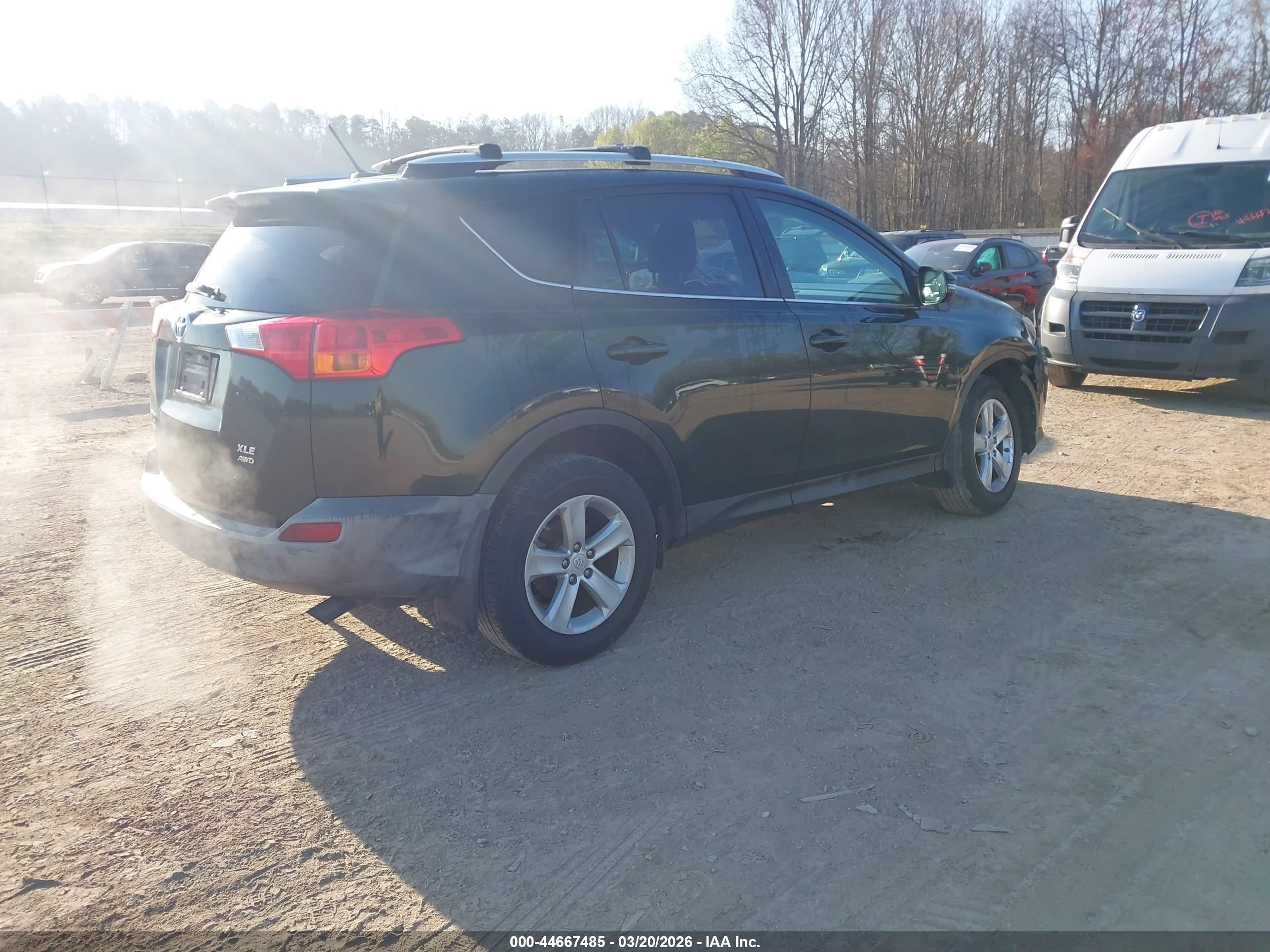 2013 Toyota Rav4 Xle Green vin: 2T3RFREV9DW081399
