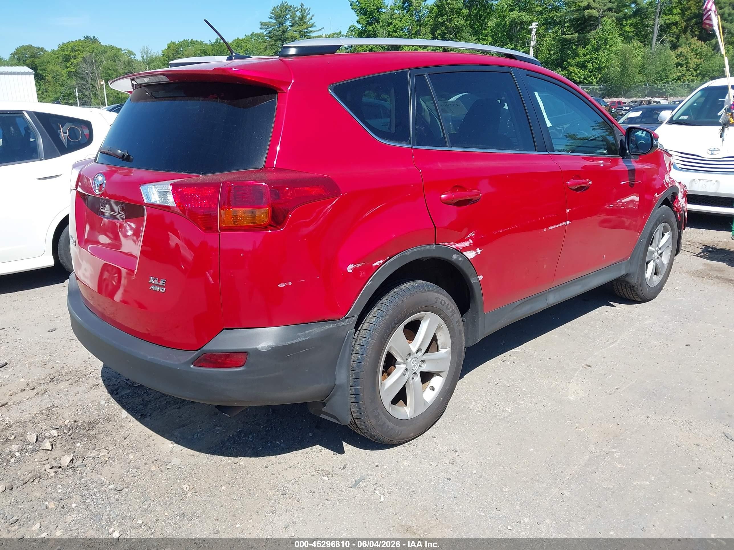 2014 Toyota Rav4 Xle Red vin: 2T3RFREV9EW137763
