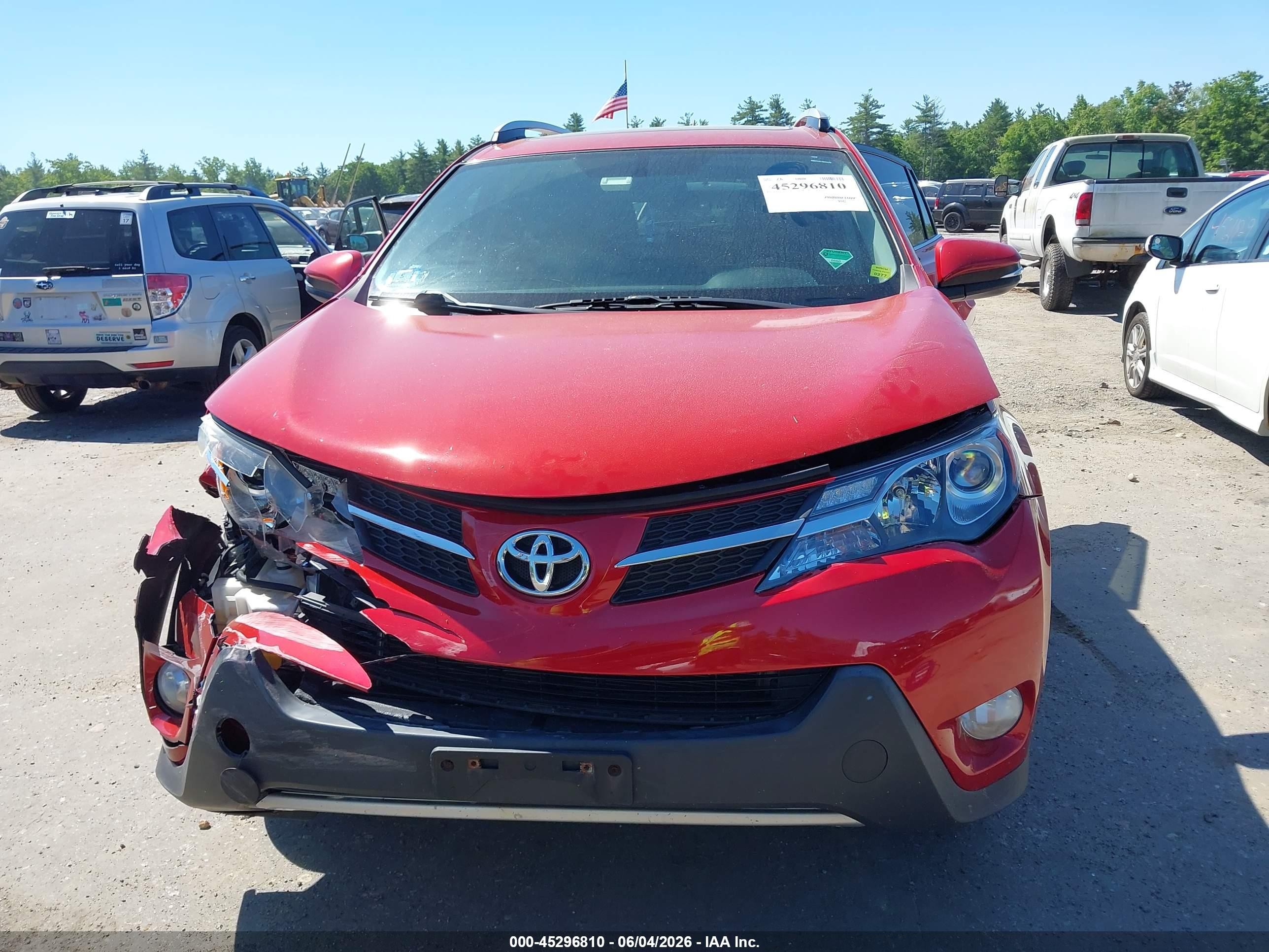 2014 Toyota Rav4 Xle Red vin: 2T3RFREV9EW137763