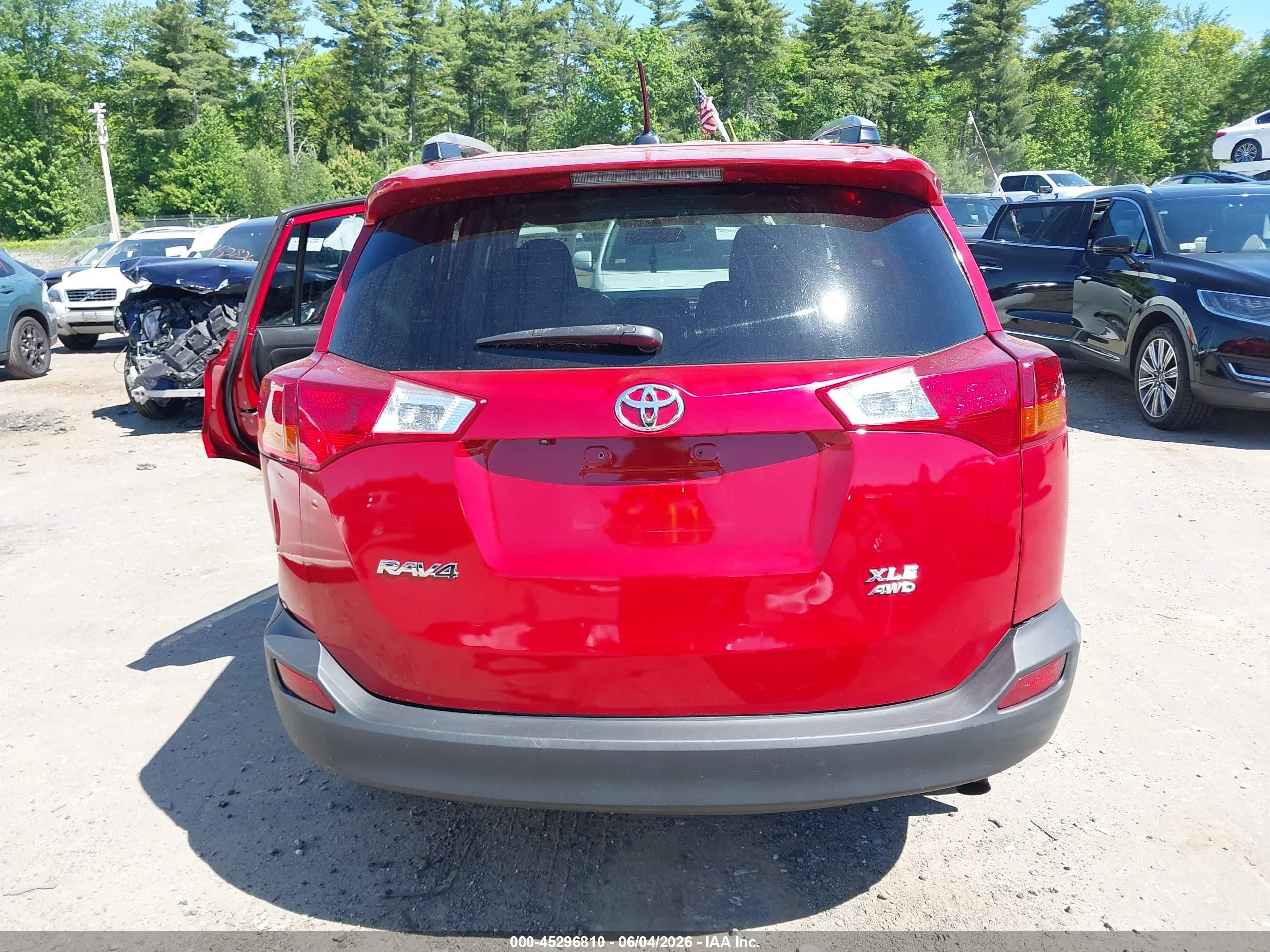 2014 Toyota Rav4 Xle Red vin: 2T3RFREV9EW137763