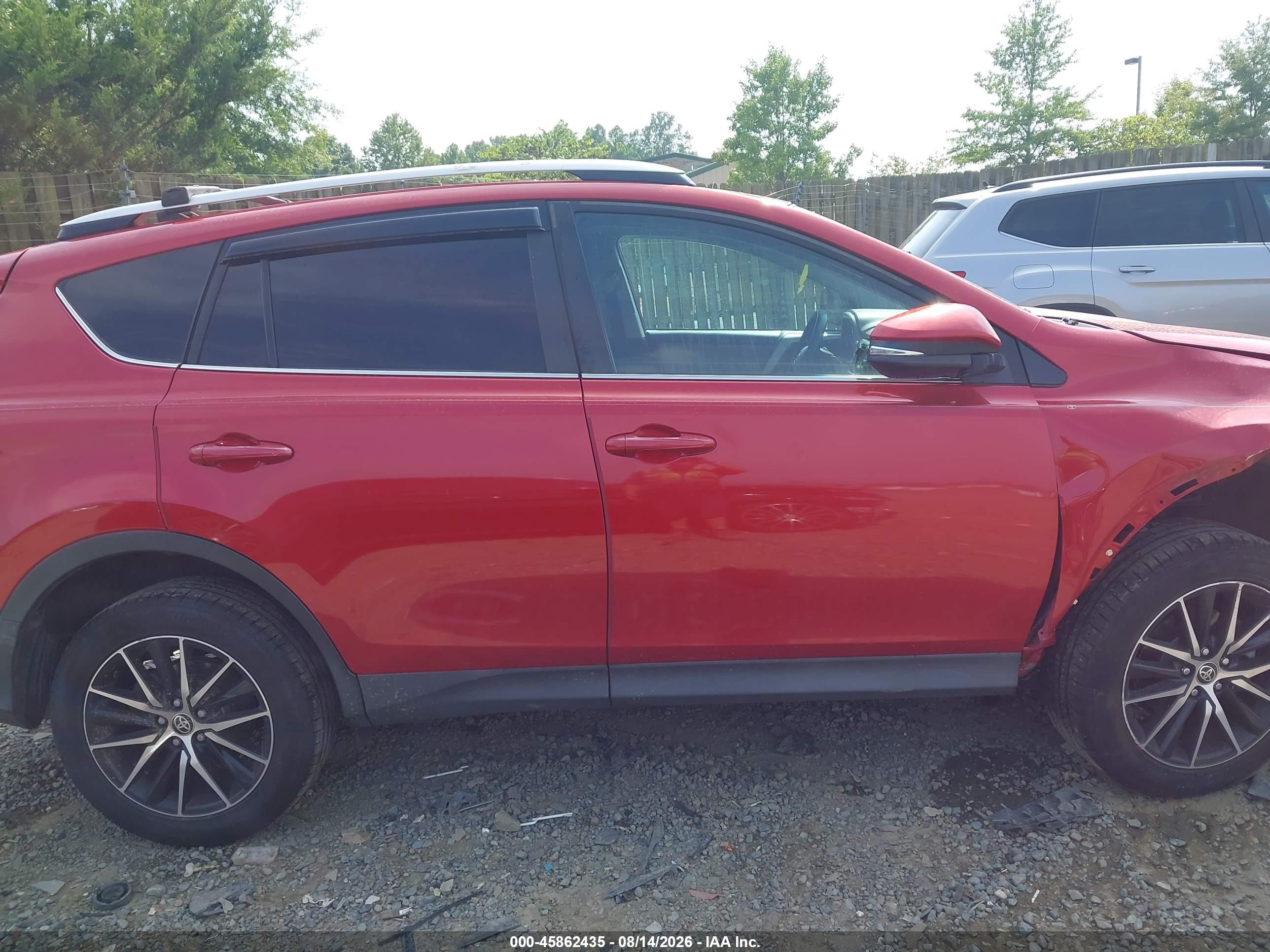 2014 Toyota Rav4 Xle Red vin: 2T3RFREV9EW187627