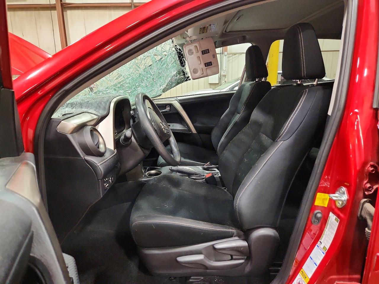 2014 Toyota Rav4 Xle Red vin: 2T3RFREV9EW194237