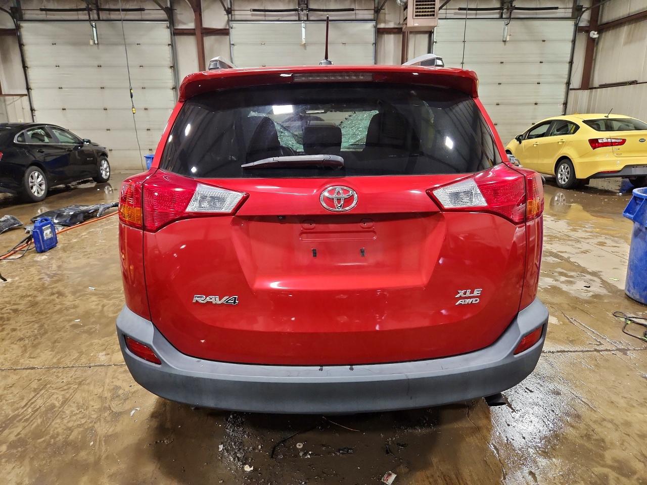 2014 Toyota Rav4 Xle Red vin: 2T3RFREV9EW194237