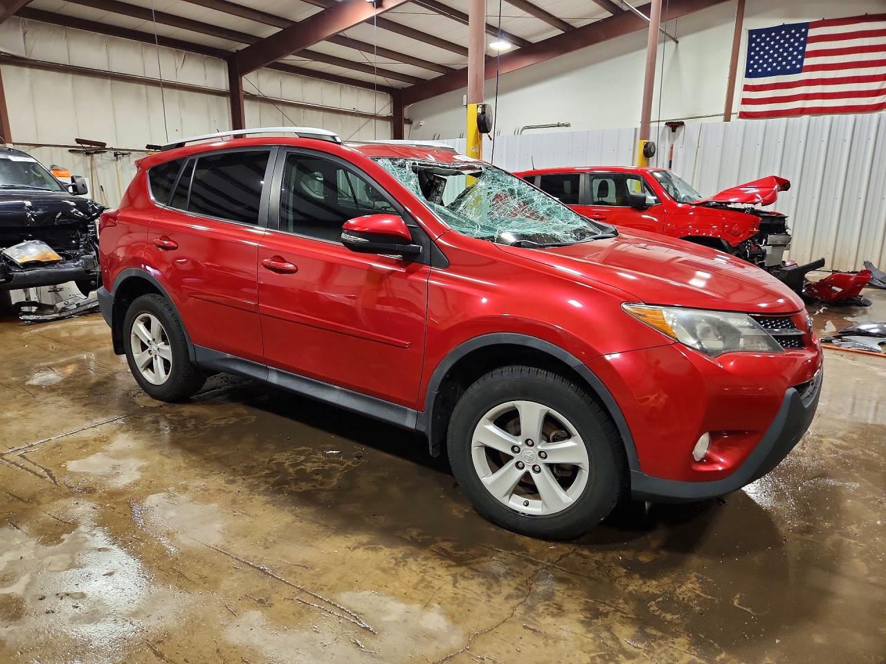 2014 Toyota Rav4 Xle Red vin: 2T3RFREV9EW194237