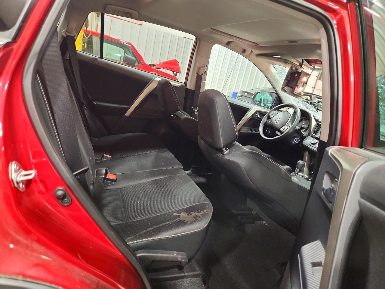 2014 Toyota Rav4 Xle Red vin: 2T3RFREV9EW194237
