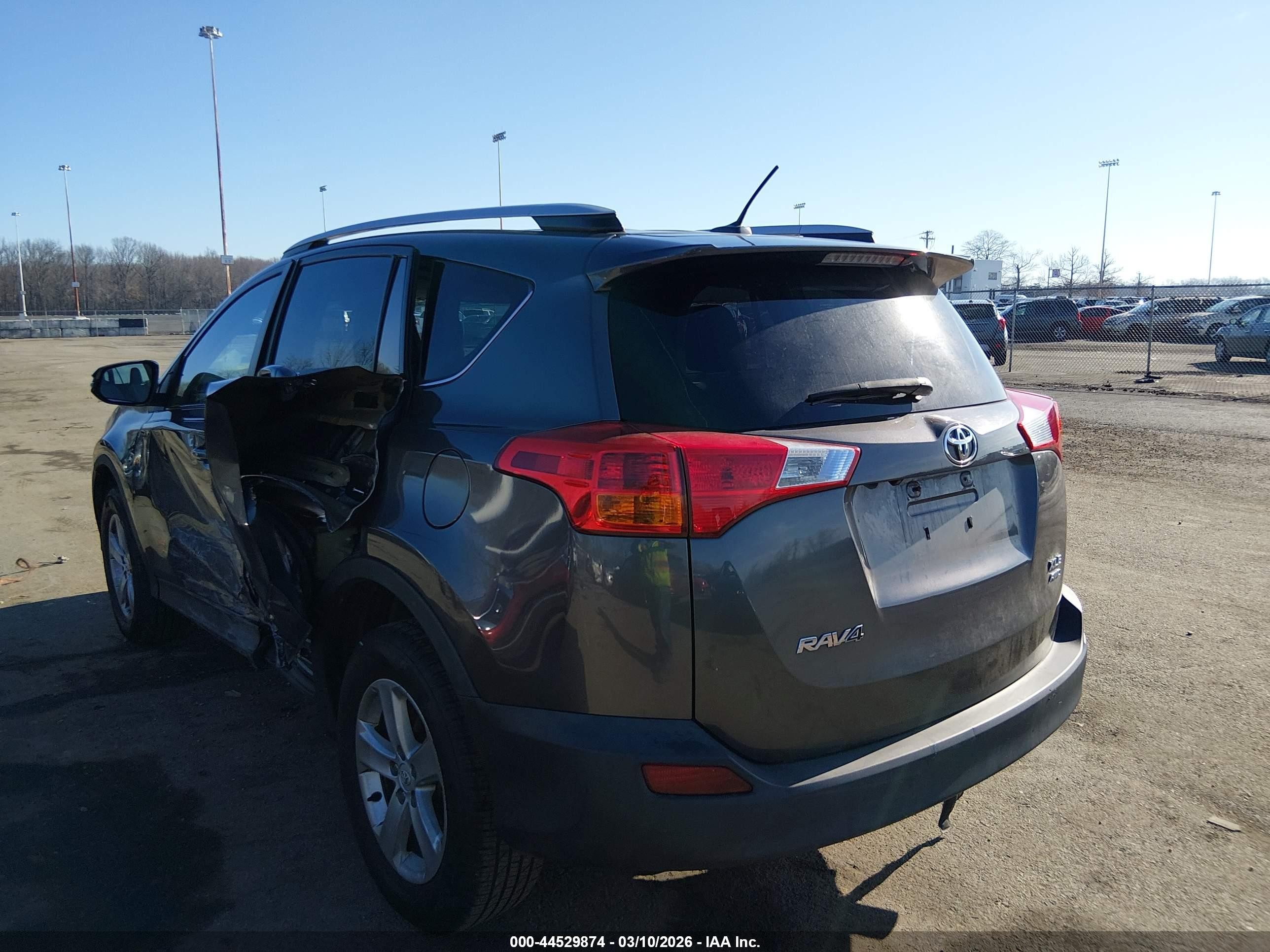 2014 Toyota Rav4 Xle Gray vin: 2T3RFREV9EW217659
