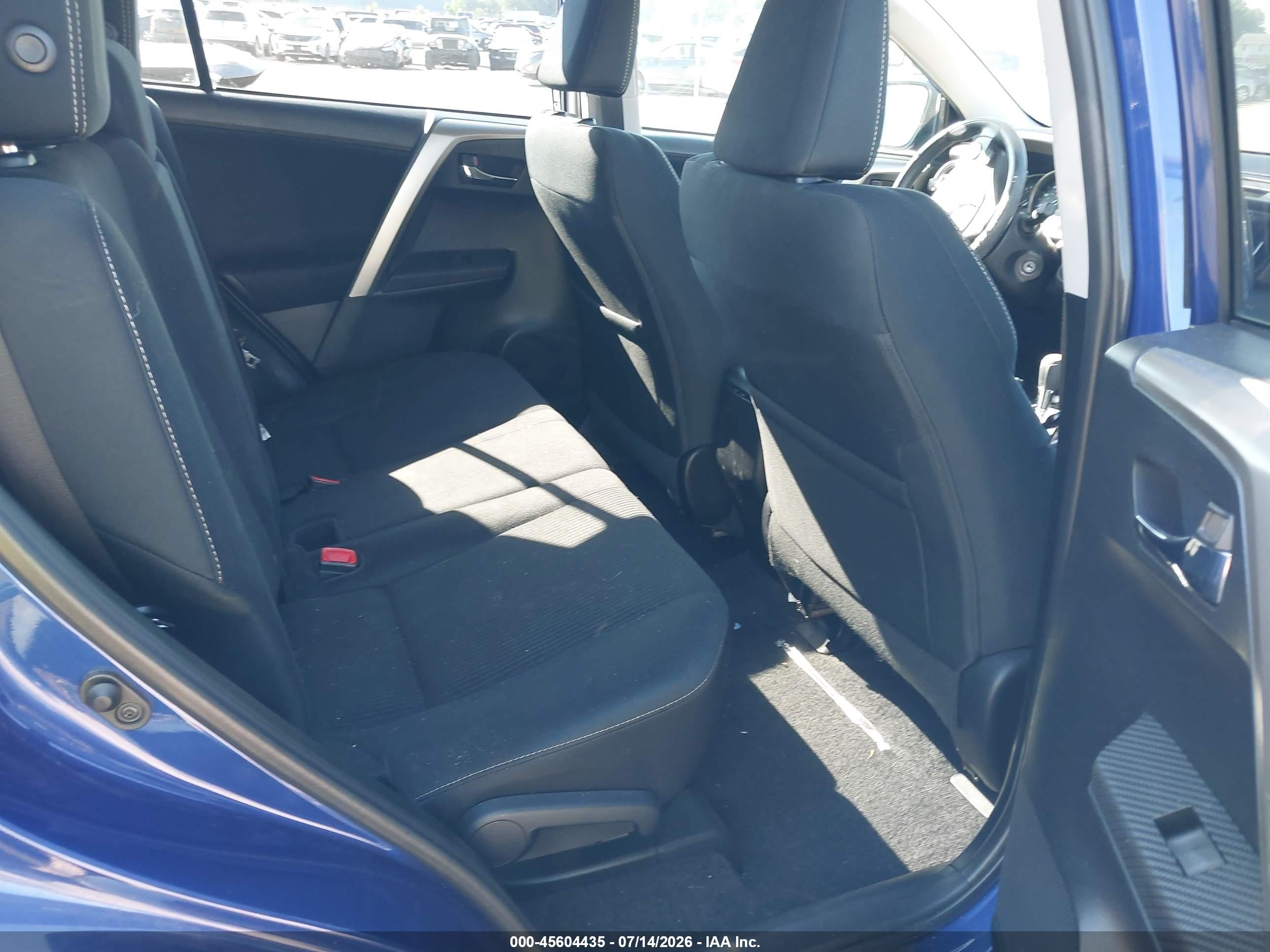2015 Toyota Rav4 Xle Blue vin: 2T3RFREV9FW254132