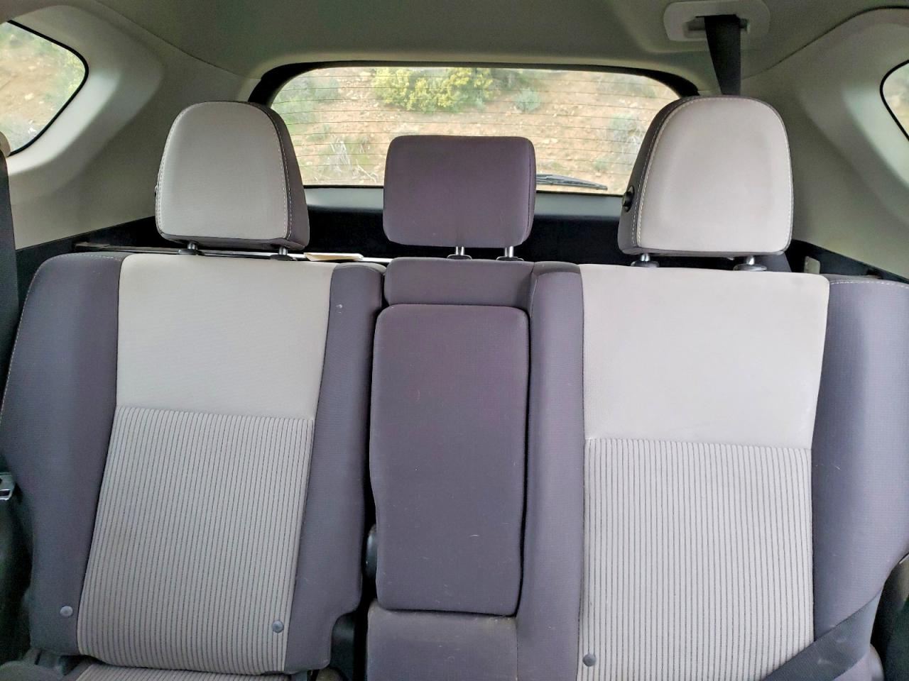 2015 Toyota Rav4 Xle Серый vin: 2T3RFREV9FW290984