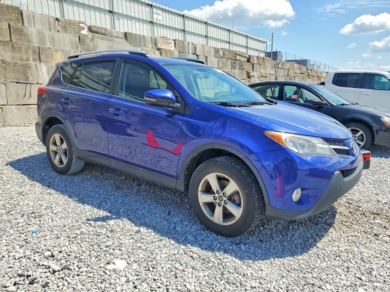2015 Toyota Rav4 Xle Blue vin: 2T3RFREV9FW348317