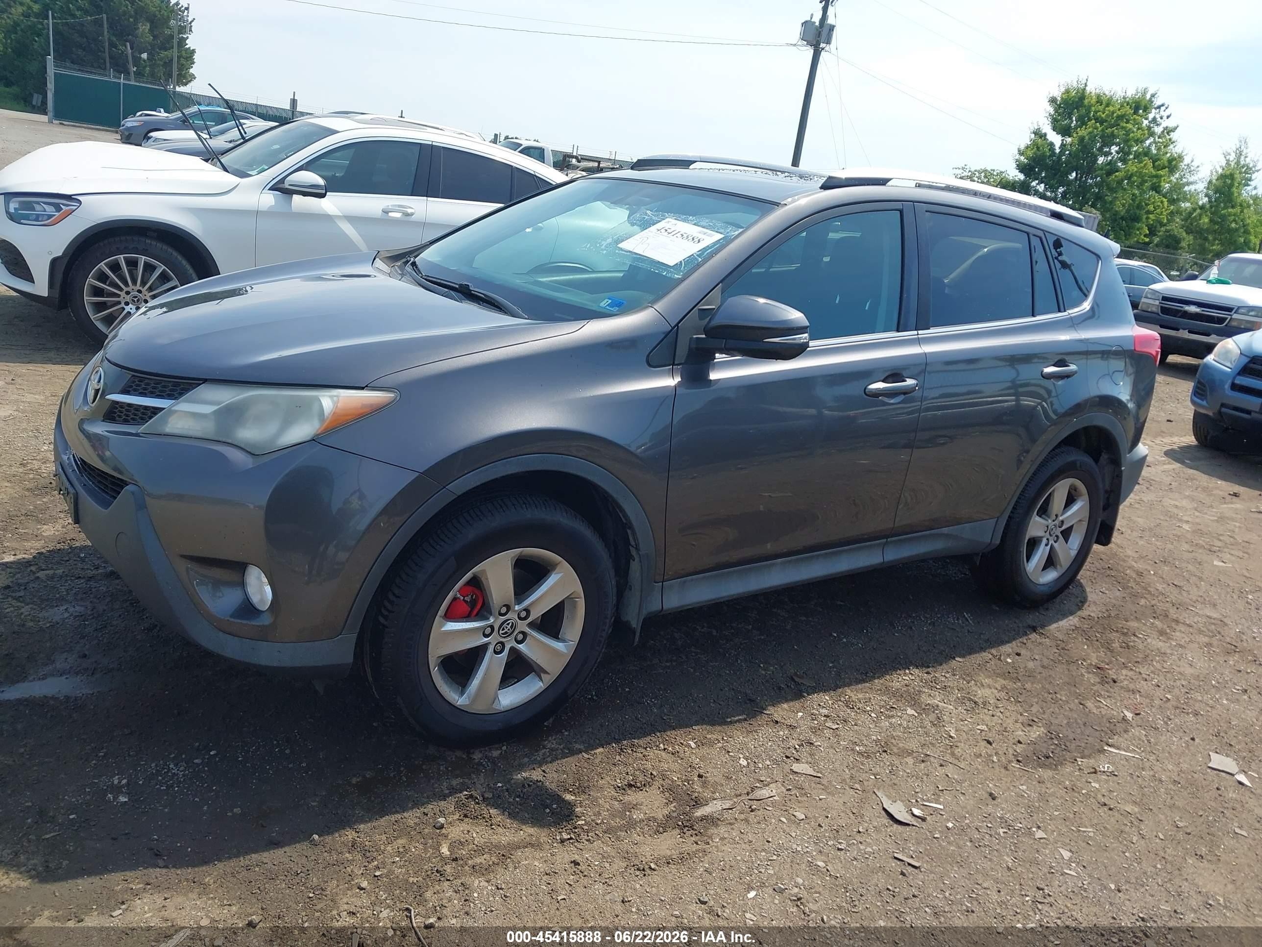 2015 Toyota Rav4 Xle Gray vin: 2T3RFREV9FW365229