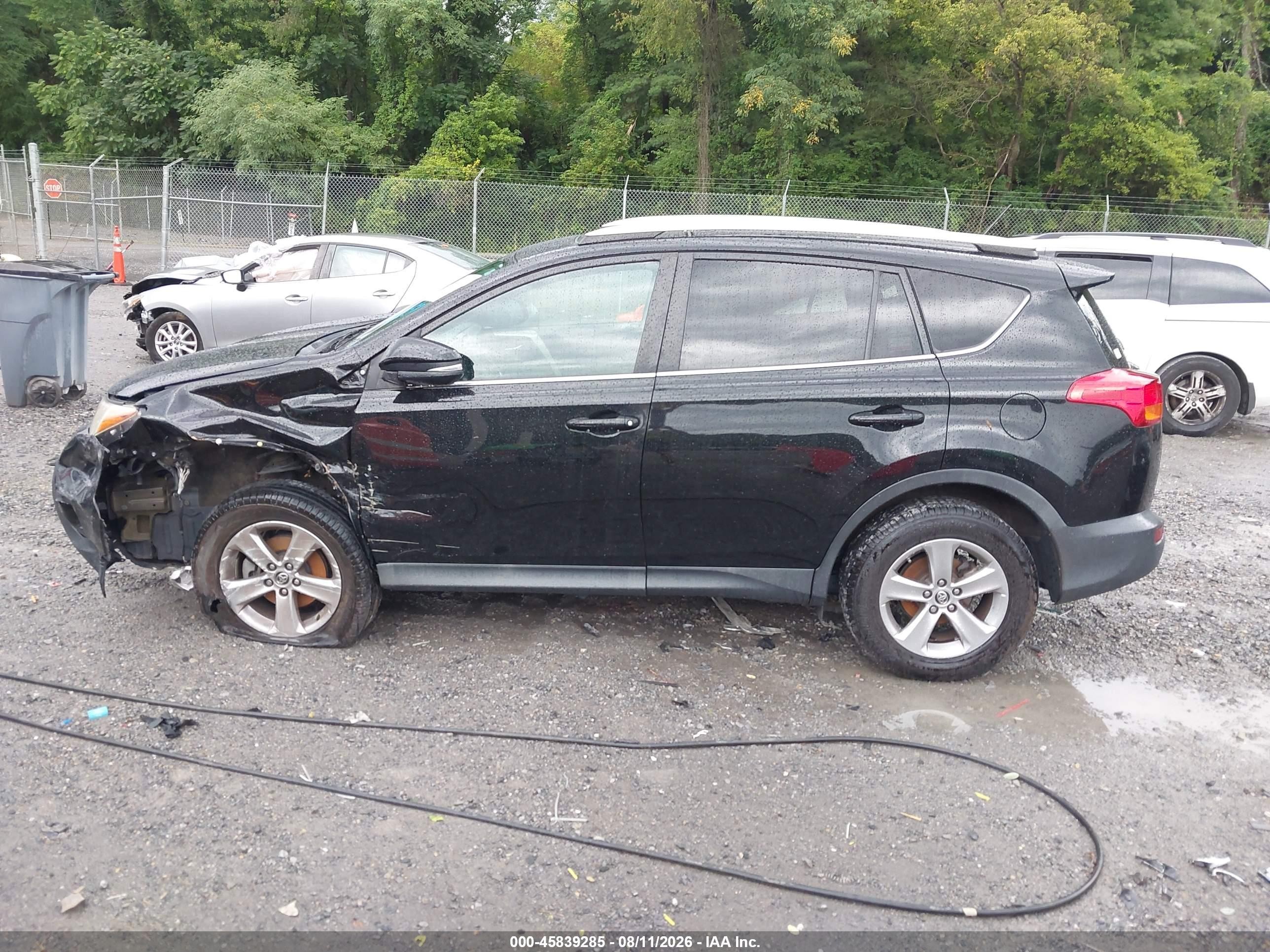 2015 Toyota Rav4 Xle Black vin: 2T3RFREV9FW397727