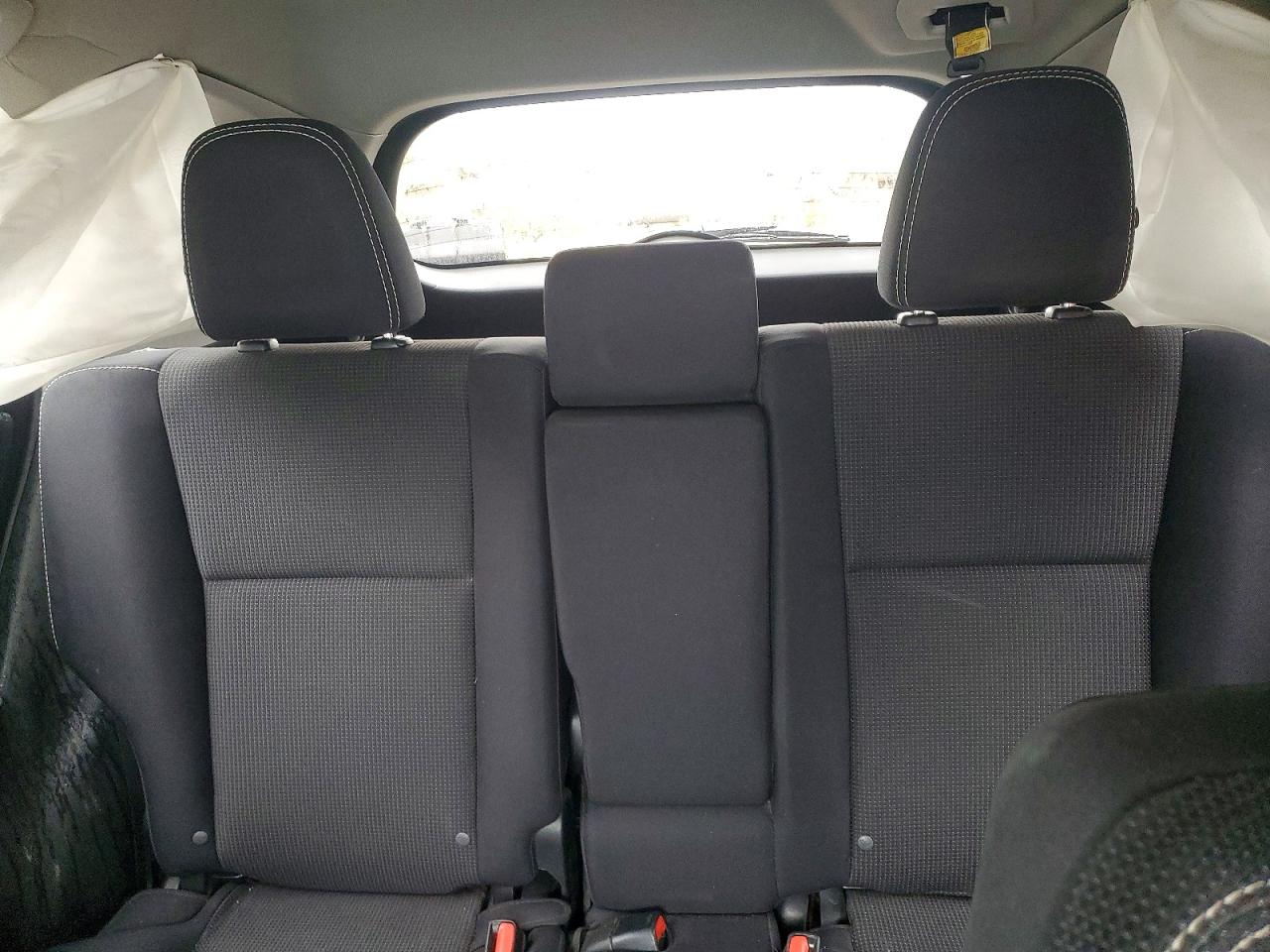 2017 Toyota Rav4 Xle Silver vin: 2T3RFREV9HW620870