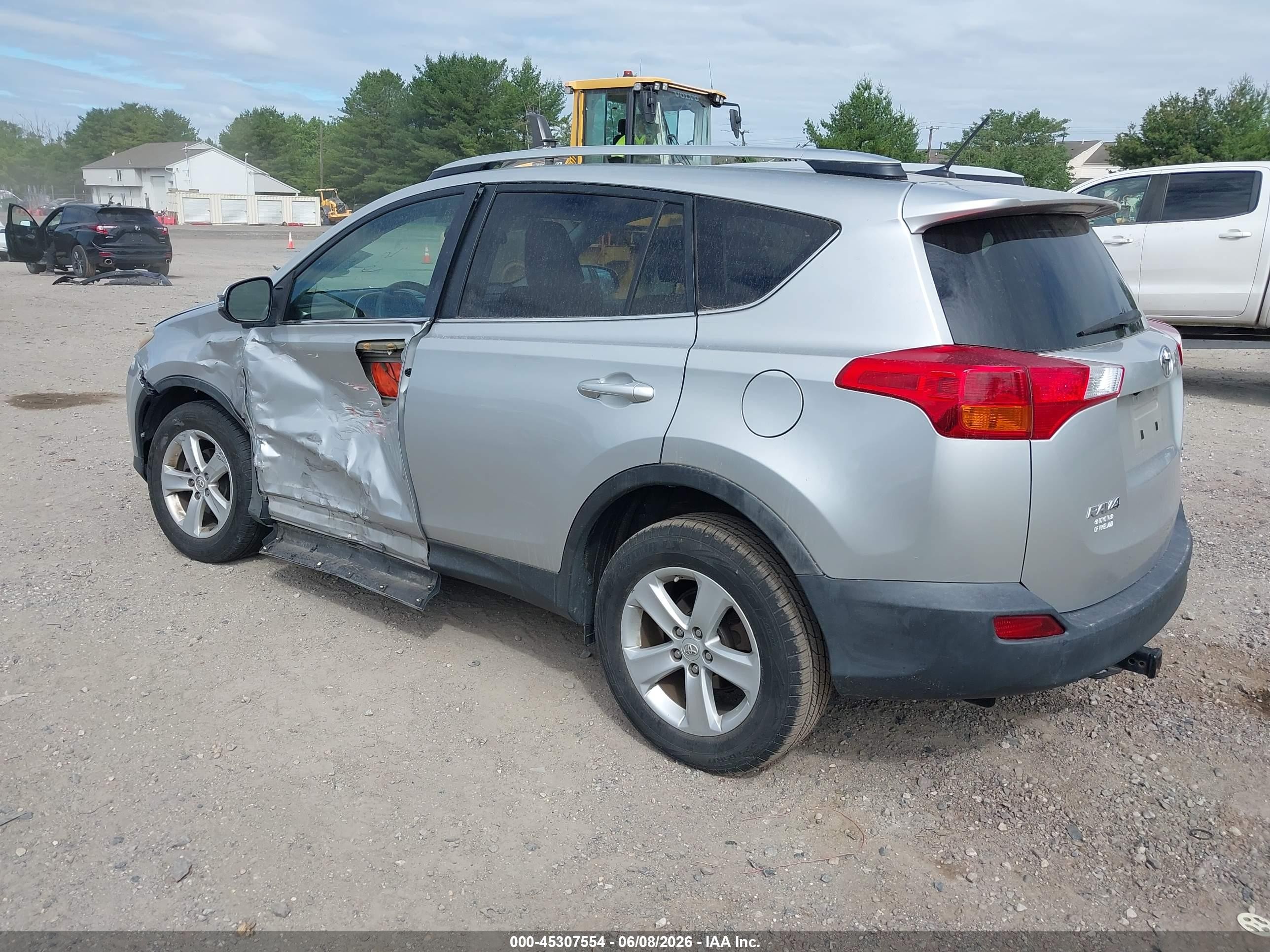 2013 Toyota Rav4 Xle Silver vin: 2T3RFREVXDW008302