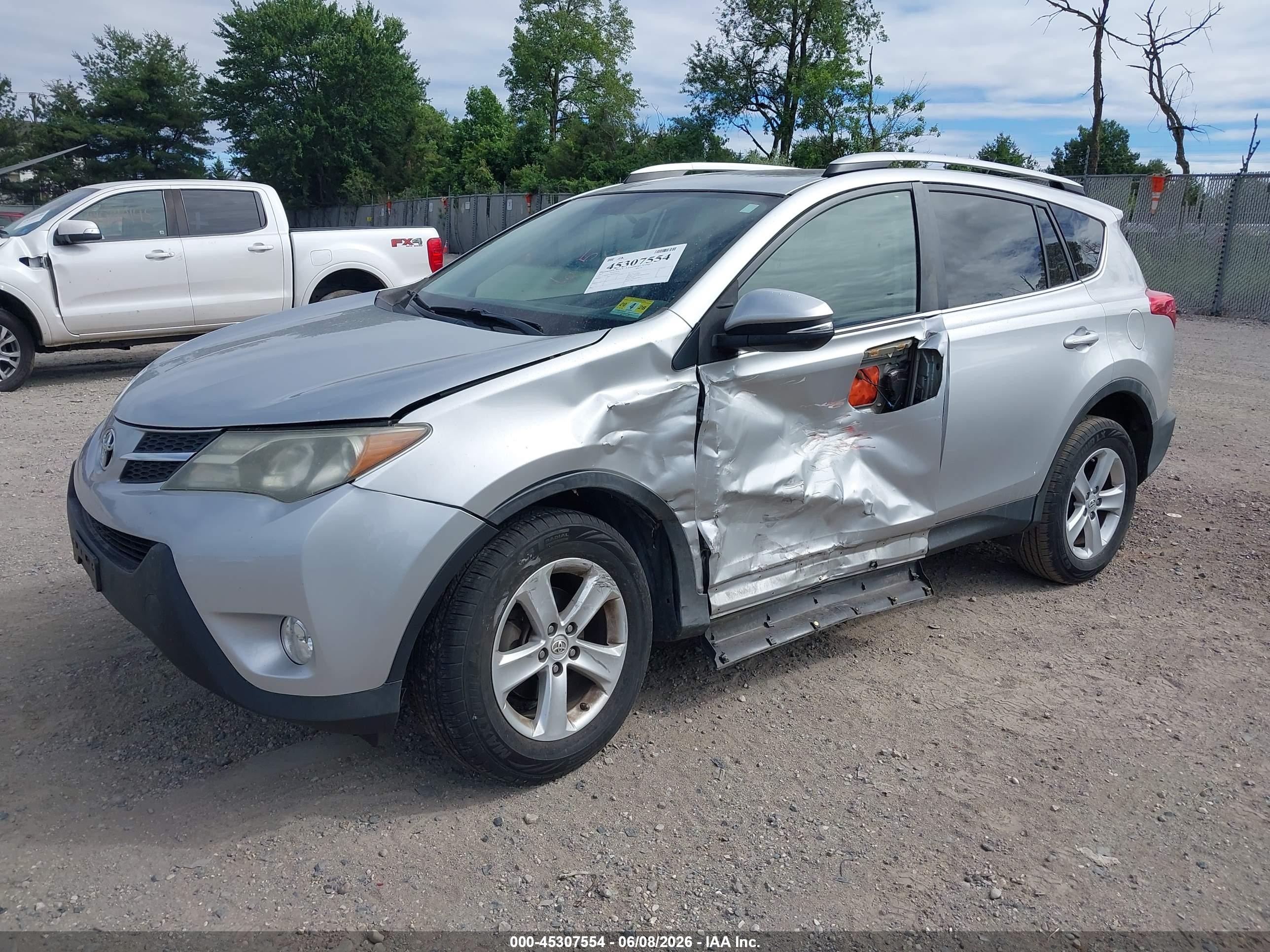 2013 Toyota Rav4 Xle Silver vin: 2T3RFREVXDW008302