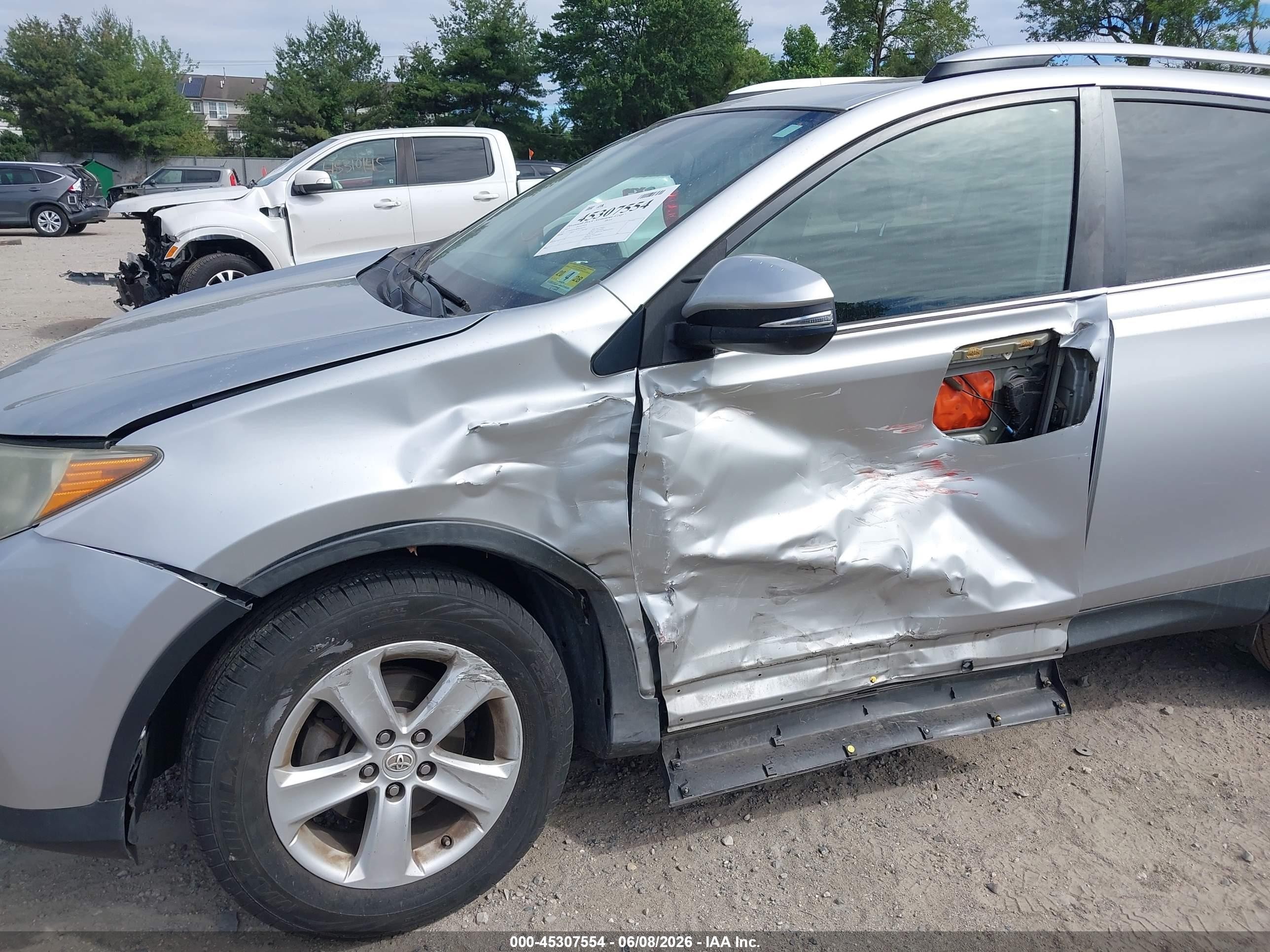 2013 Toyota Rav4 Xle Silver vin: 2T3RFREVXDW008302