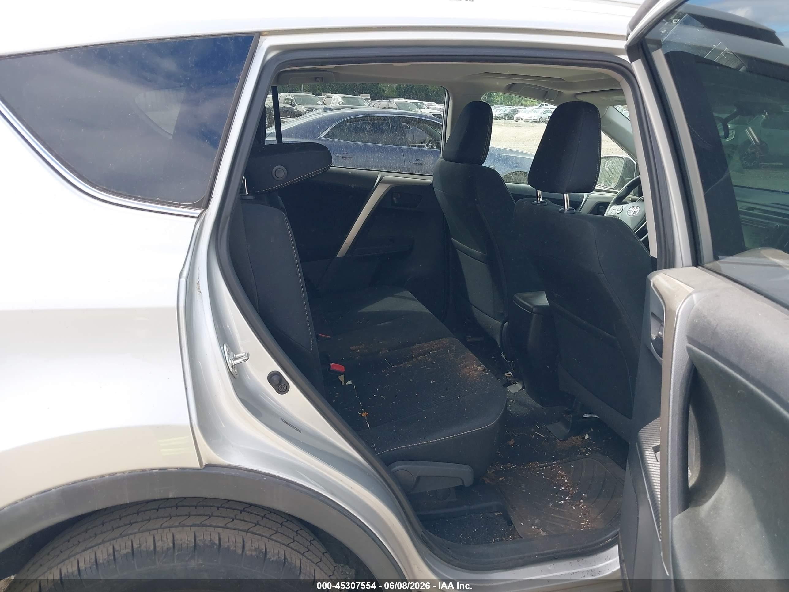 2013 Toyota Rav4 Xle Silver vin: 2T3RFREVXDW008302