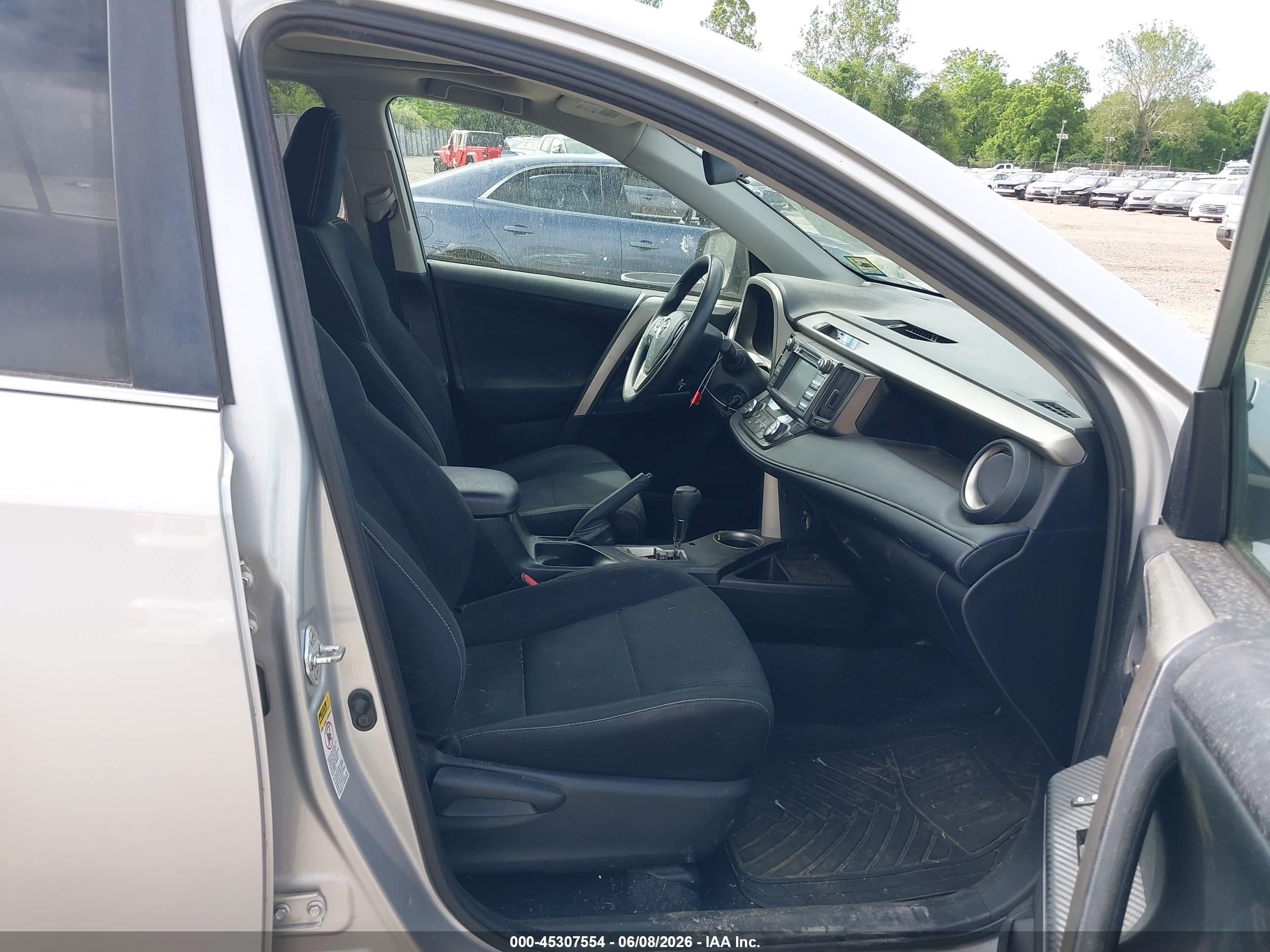 2013 Toyota Rav4 Xle Silver vin: 2T3RFREVXDW008302