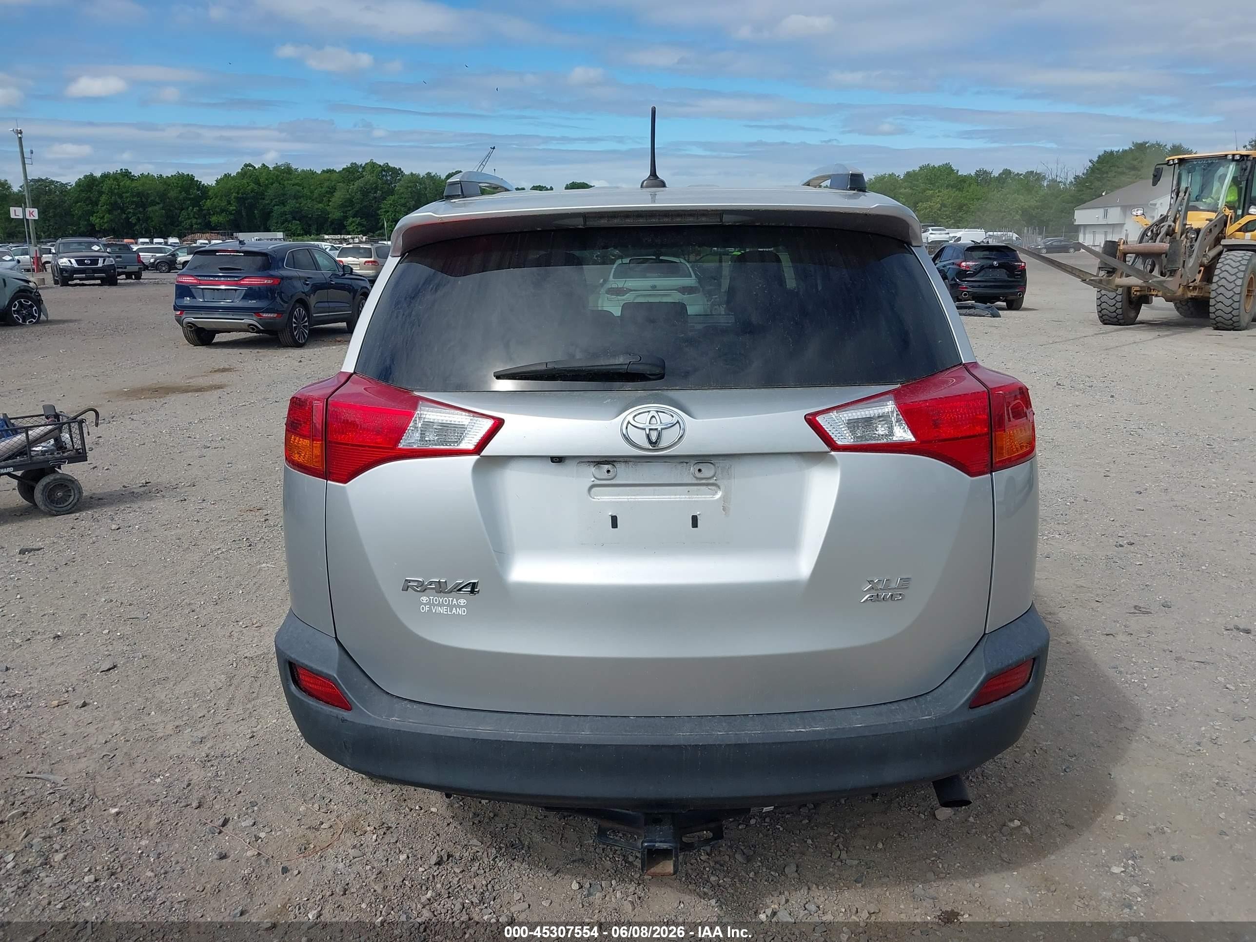 2013 Toyota Rav4 Xle Silver vin: 2T3RFREVXDW008302