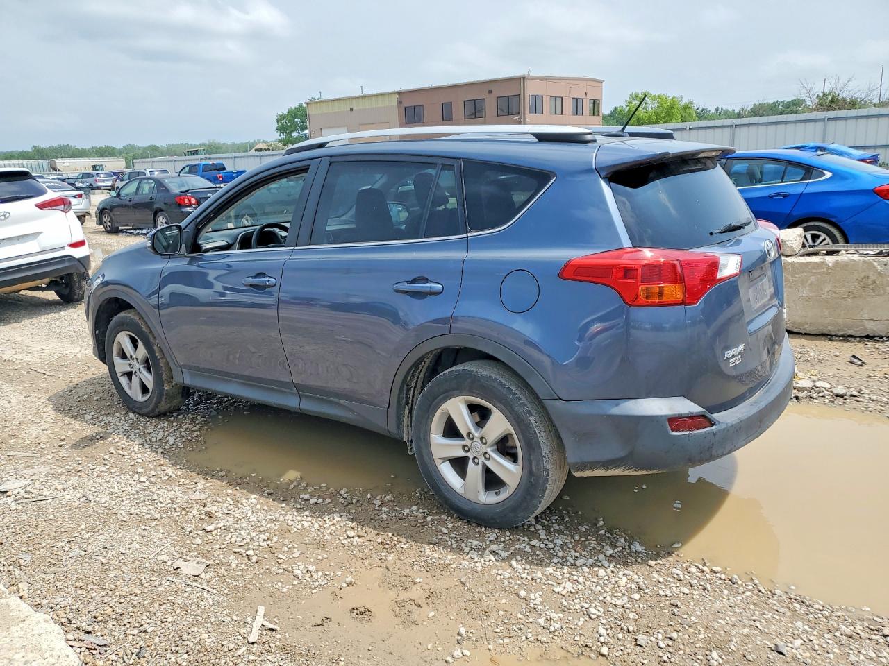 2013 Toyota Rav4 Xle Blue vin: 2T3RFREVXDW039579