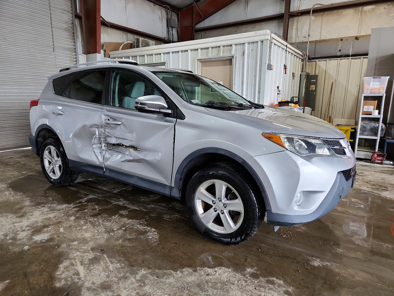 2013 Toyota Rav4 Xle Серый vin: 2T3RFREVXDW101062