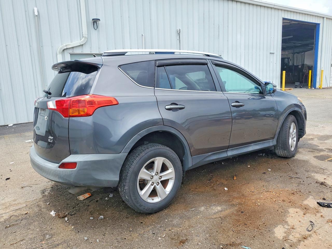 2013 Toyota Rav4 Xle Gray vin: 2T3RFREVXDW111039