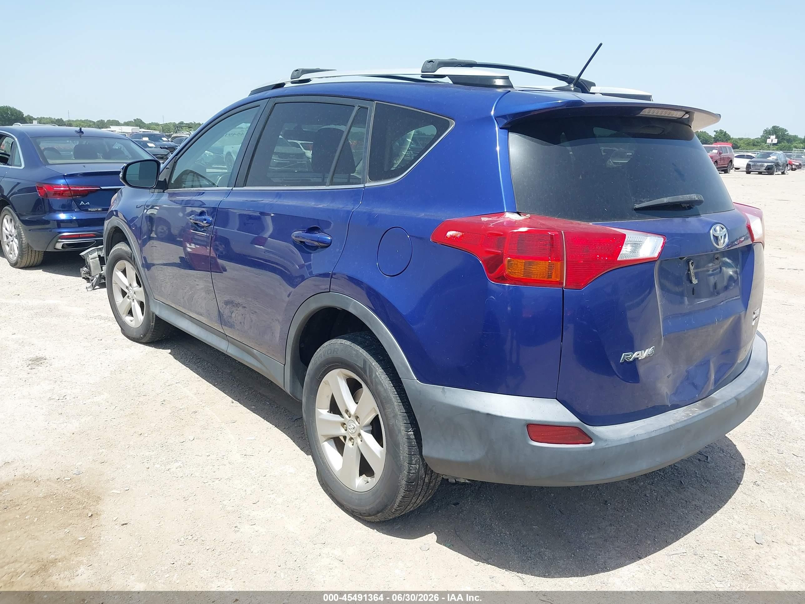 2014 Toyota Rav4 Xle Blue vin: 2T3RFREVXEW132815