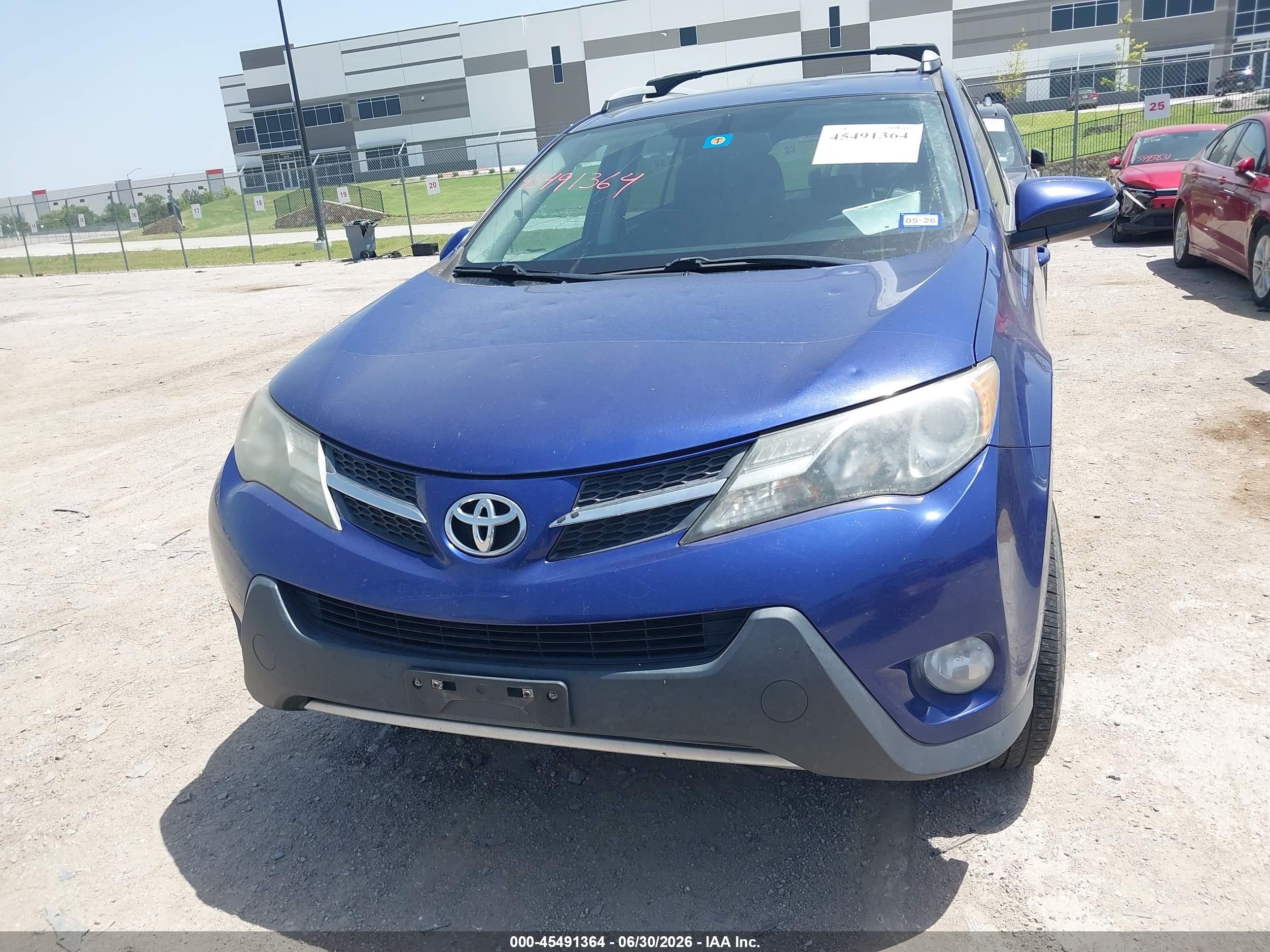 2014 Toyota Rav4 Xle Blue vin: 2T3RFREVXEW132815