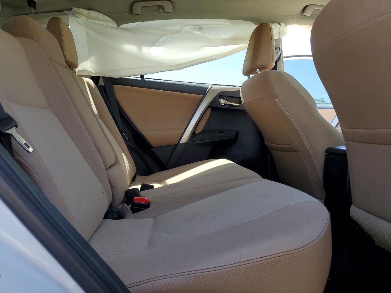 2014 Toyota Rav4 Xle White vin: 2T3RFREVXEW137948