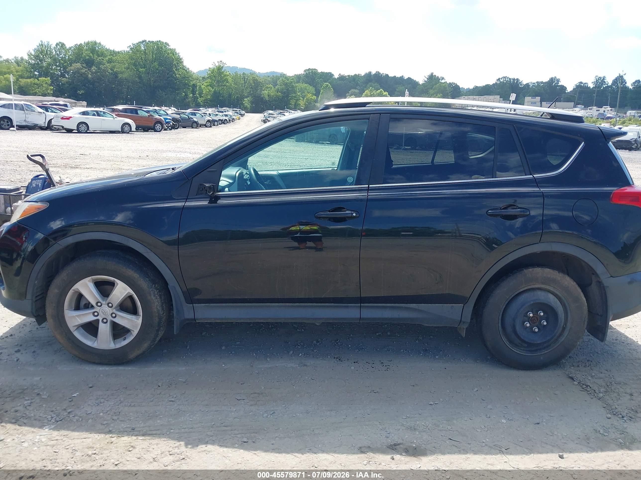 2014 Toyota Rav4 Xle Black vin: 2T3RFREVXEW148612