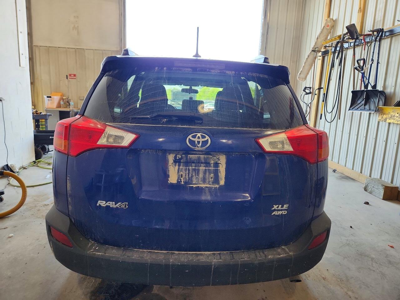2014 Toyota Rav4 Xle Blue vin: 2T3RFREVXEW162851