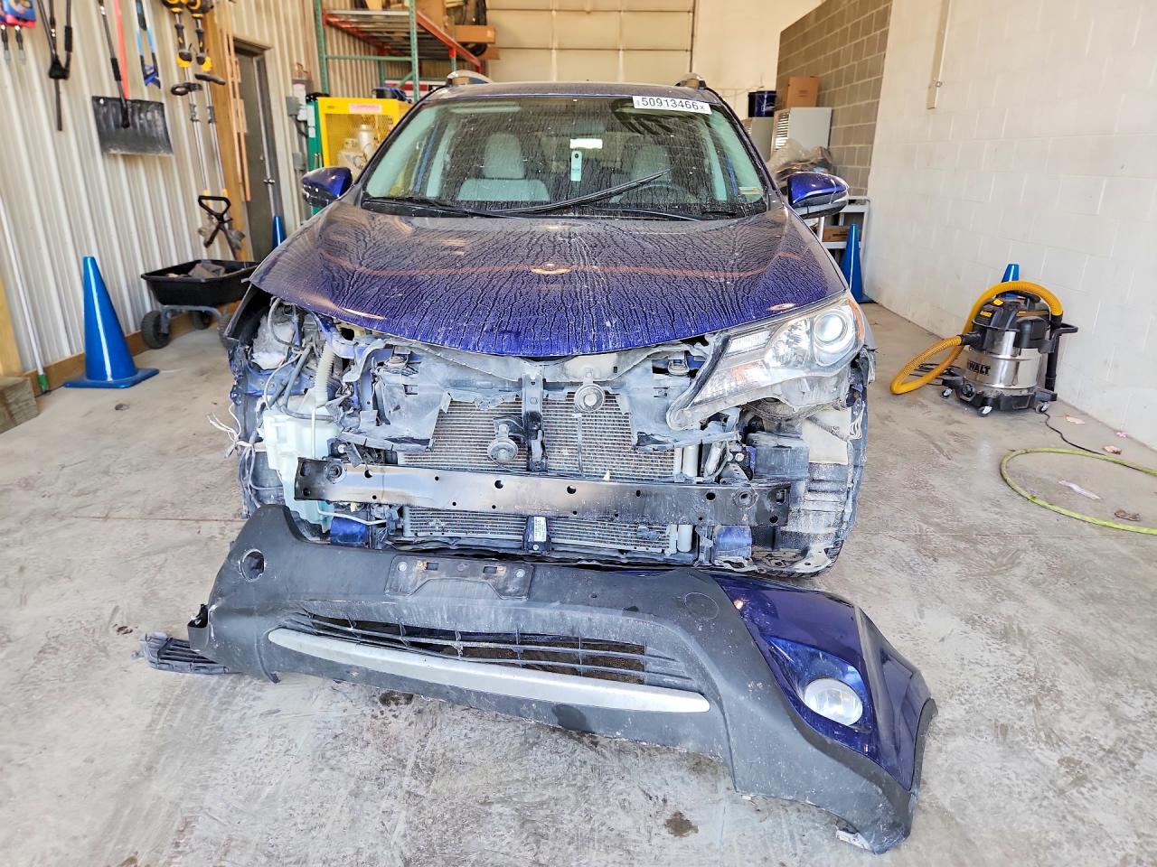 2014 Toyota Rav4 Xle Blue vin: 2T3RFREVXEW162851