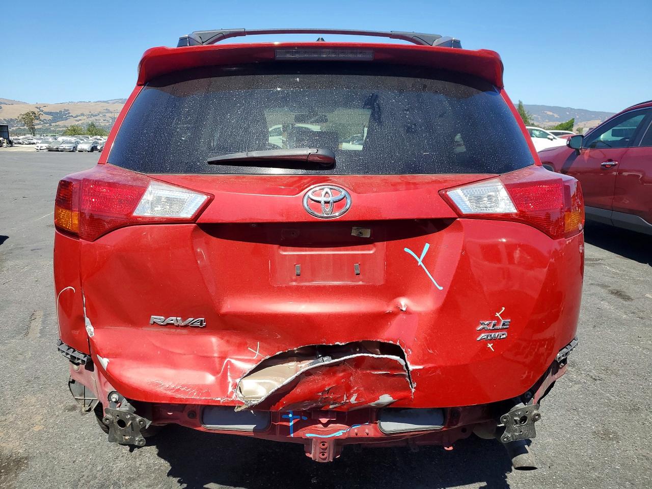2014 Toyota Rav4 Xle Red vin: 2T3RFREVXEW168908