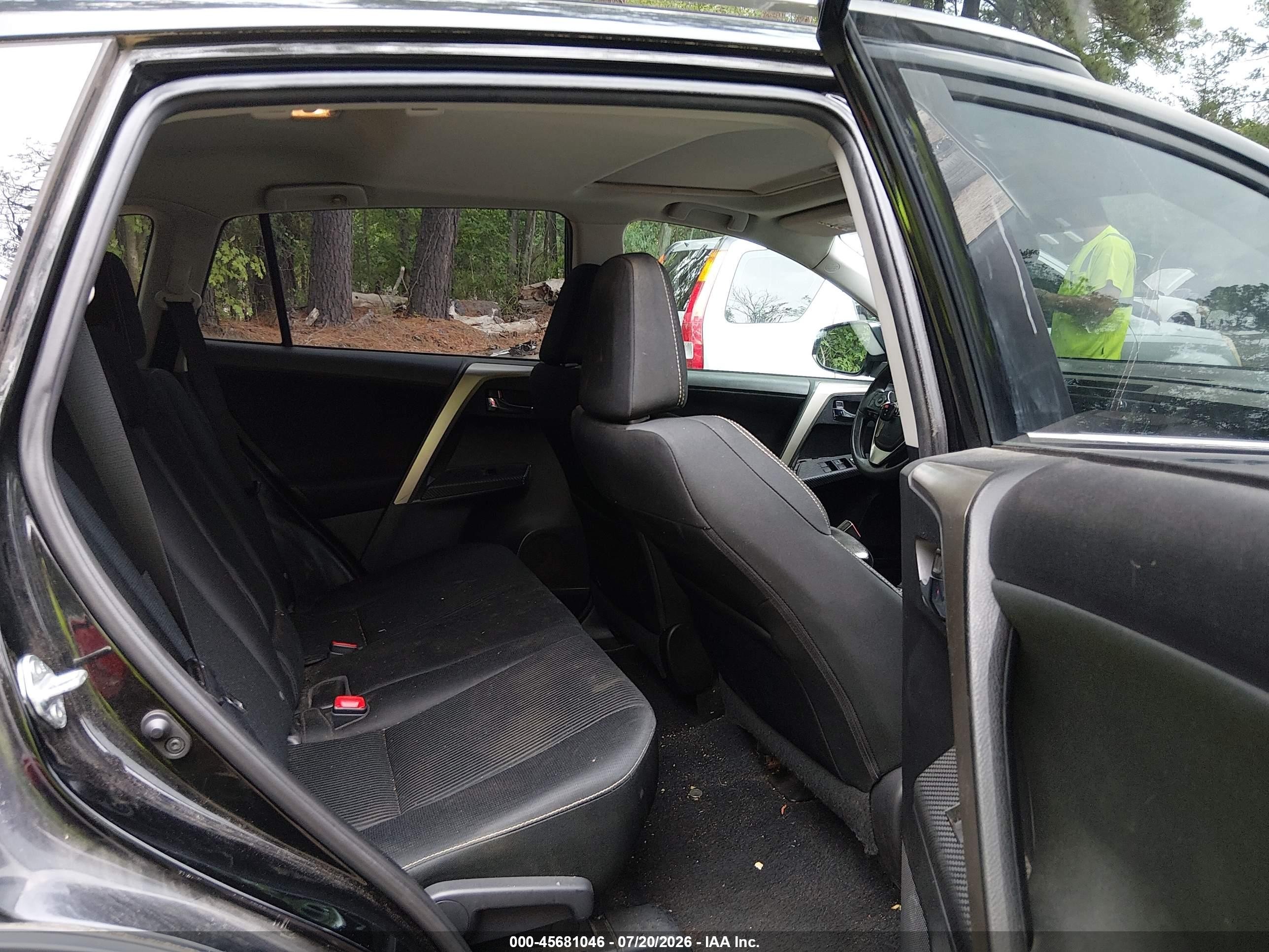 2014 Toyota Rav4 Xle Black vin: 2T3RFREVXEW182095