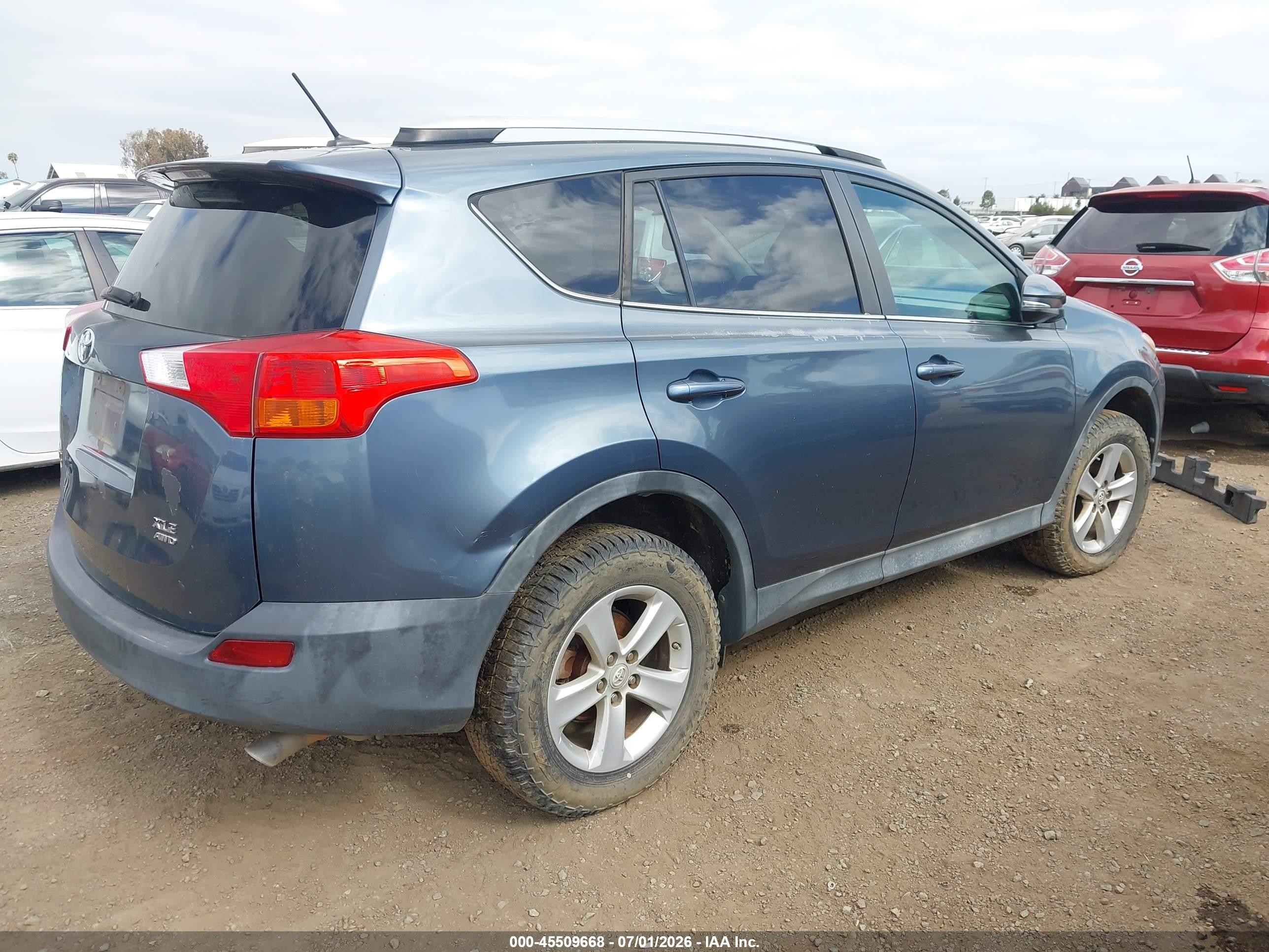 2014 Toyota Rav4 Xle Blue vin: 2T3RFREVXEW193016