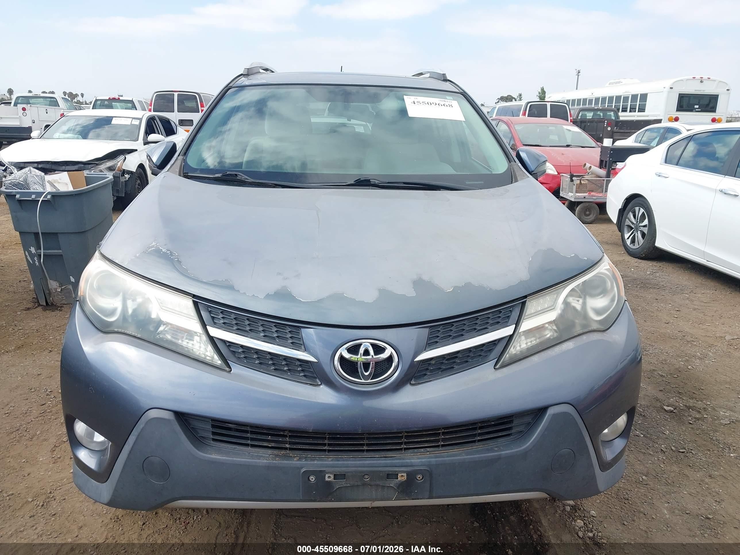 2014 Toyota Rav4 Xle Blue vin: 2T3RFREVXEW193016