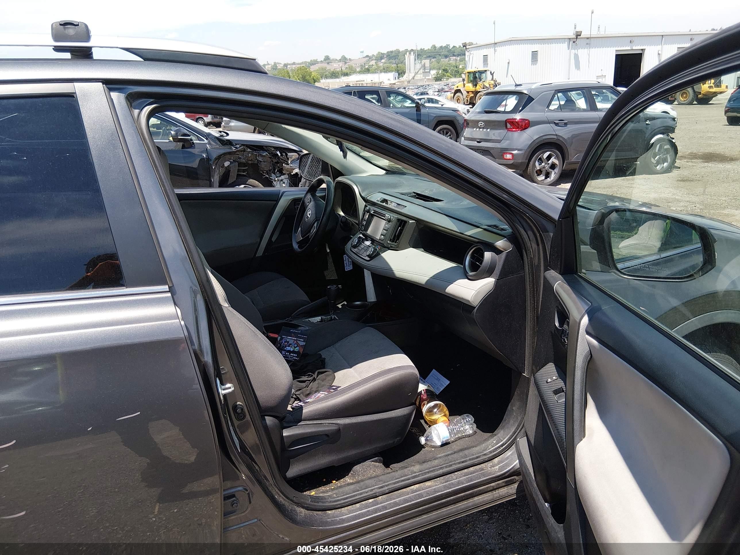 2014 Toyota Rav4 Xle Gray vin: 2T3RFREVXEW194909
