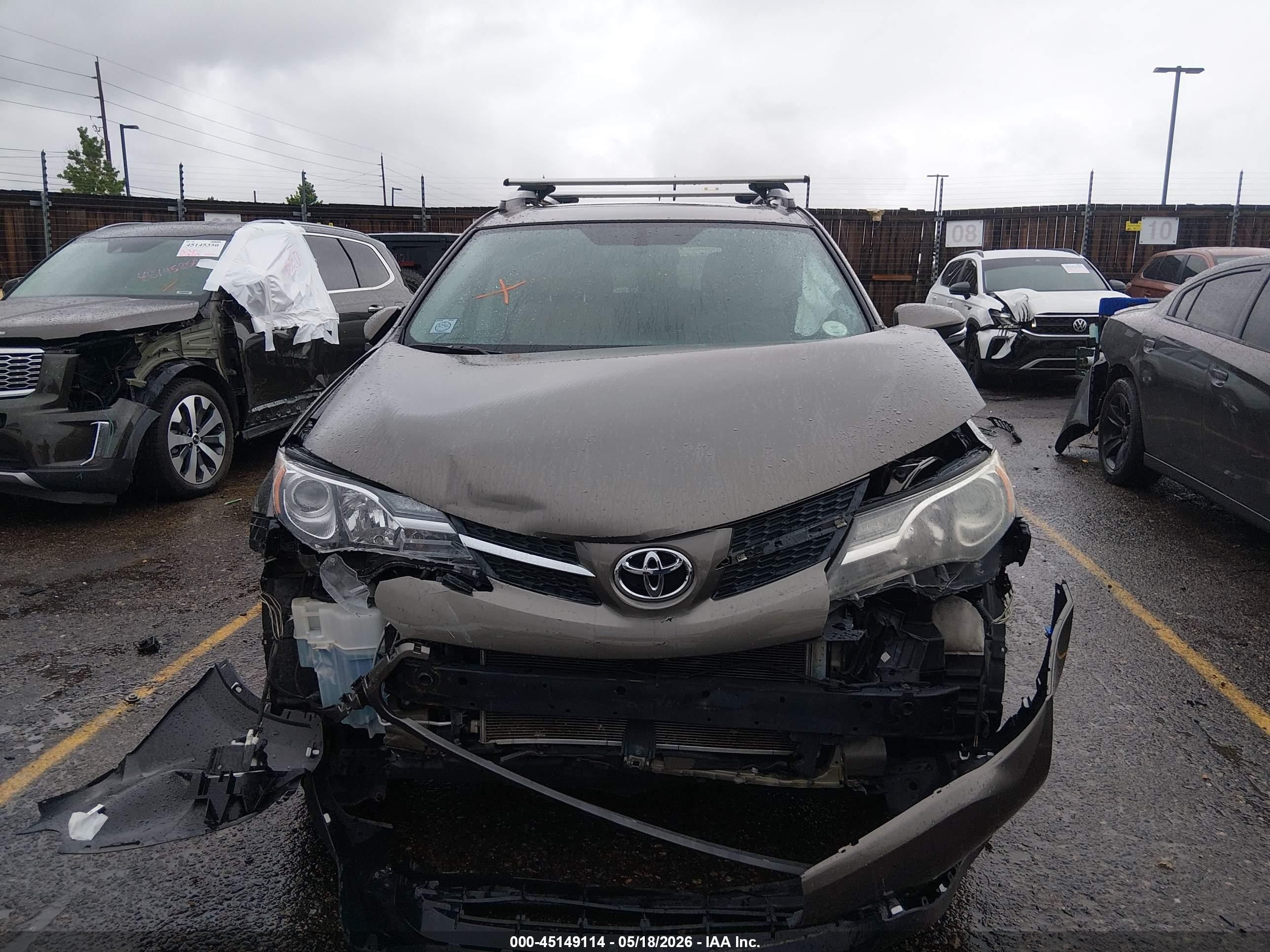 2014 Toyota Rav4 Xle Brown vin: 2T3RFREVXEW195459
