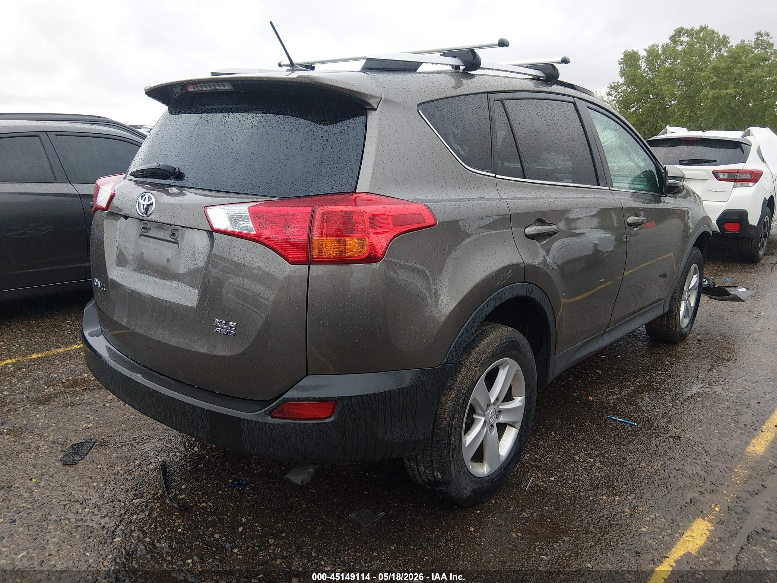 2014 Toyota Rav4 Xle Brown vin: 2T3RFREVXEW195459