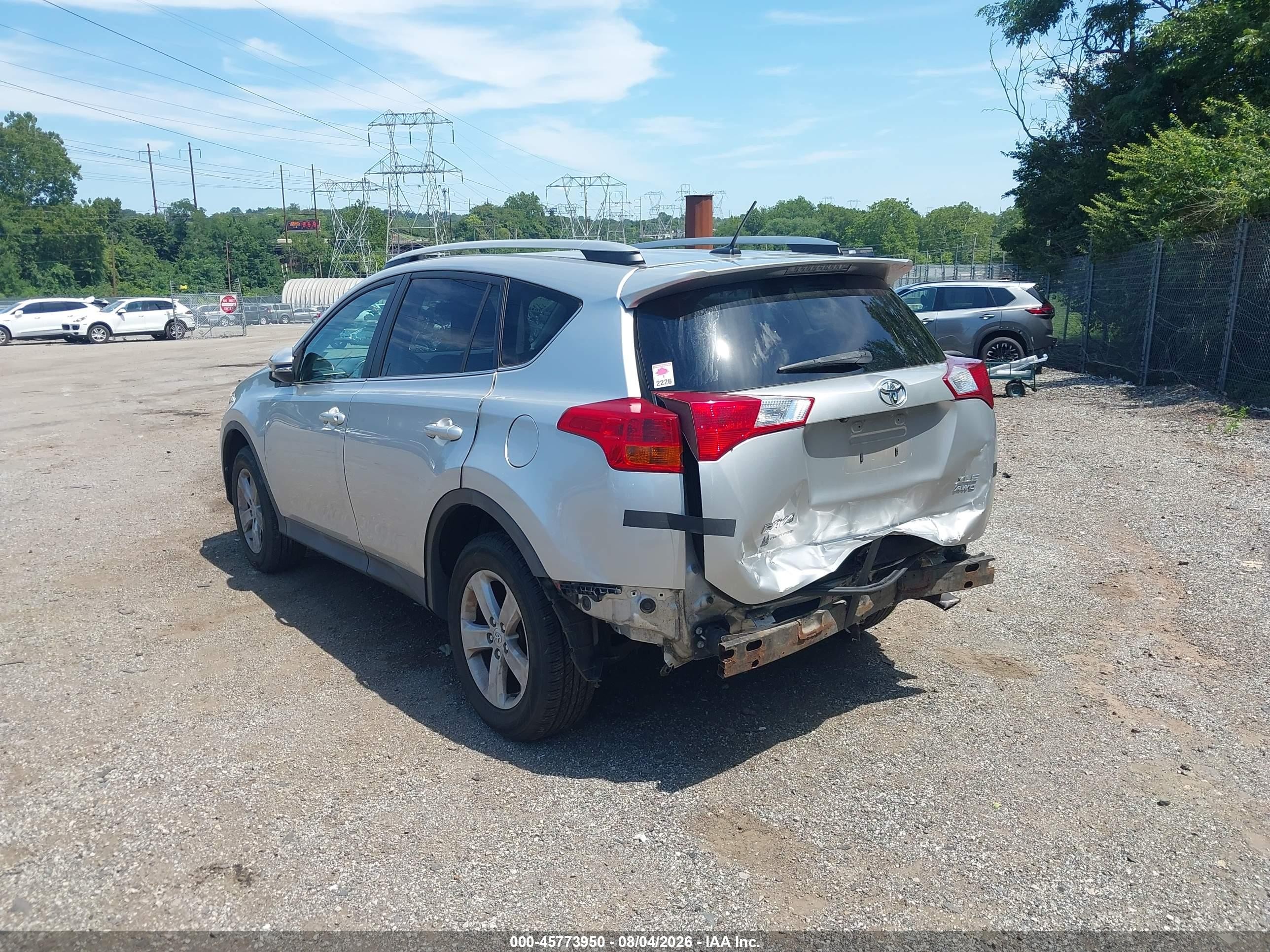 2014 Toyota Rav4 Xle Silver vin: 2T3RFREVXEW204368