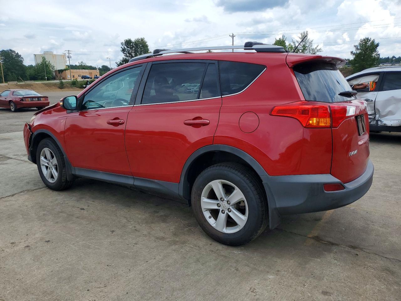 2014 Toyota Rav4 Xle Red vin: 2T3RFREVXEW209375