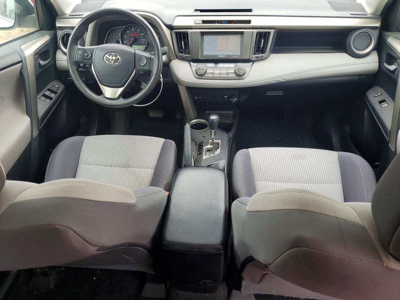 2015 Toyota Rav4 Xle White vin: 2T3RFREVXFW230051