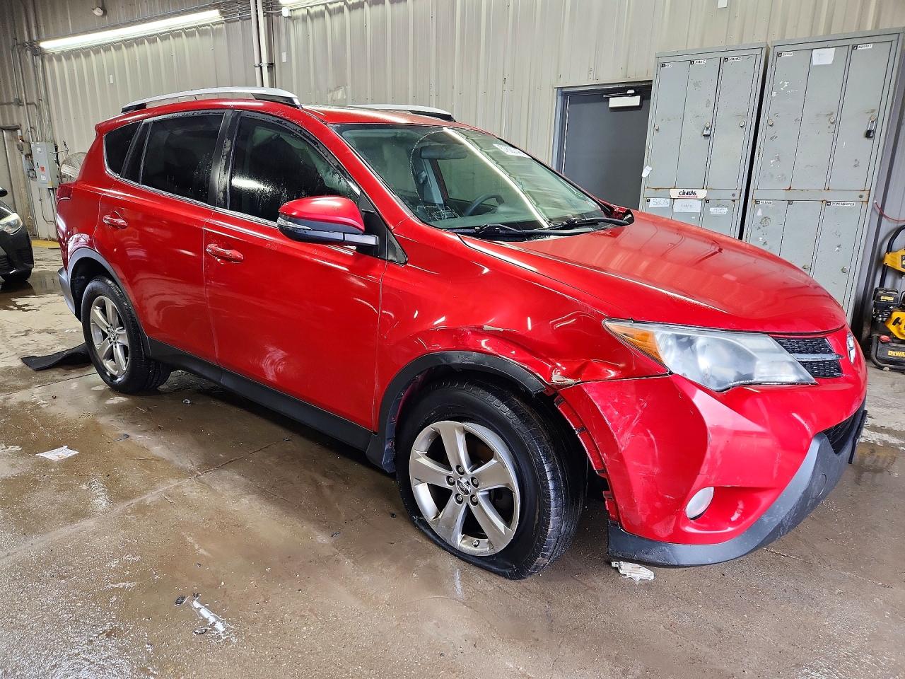 2015 Toyota Rav4 Xle Red vin: 2T3RFREVXFW268606